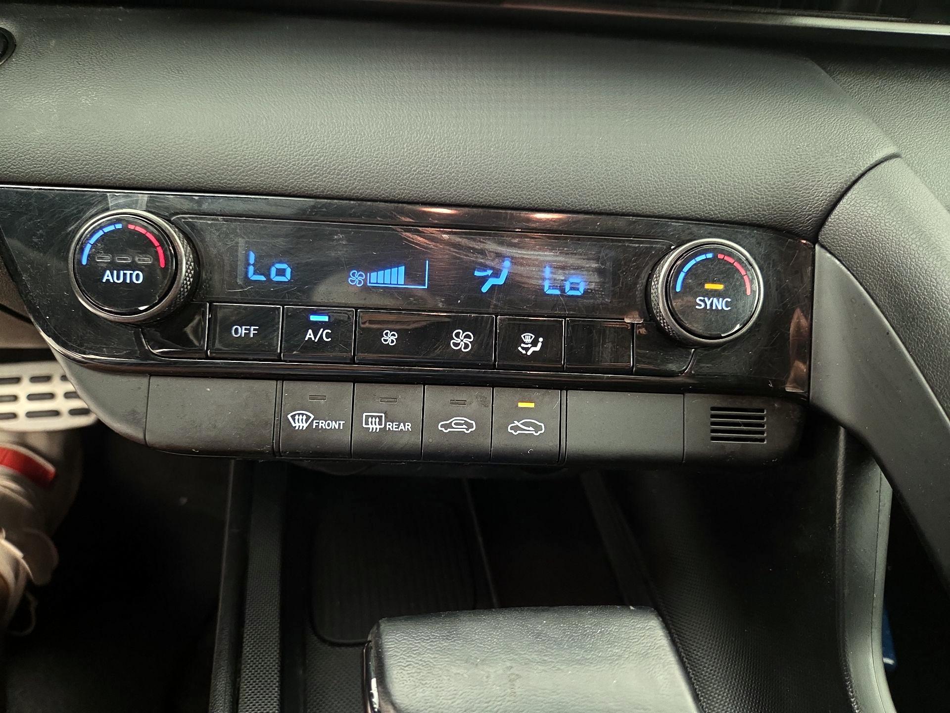 Thumbnail: 2025 Hyundai Elantra - 16