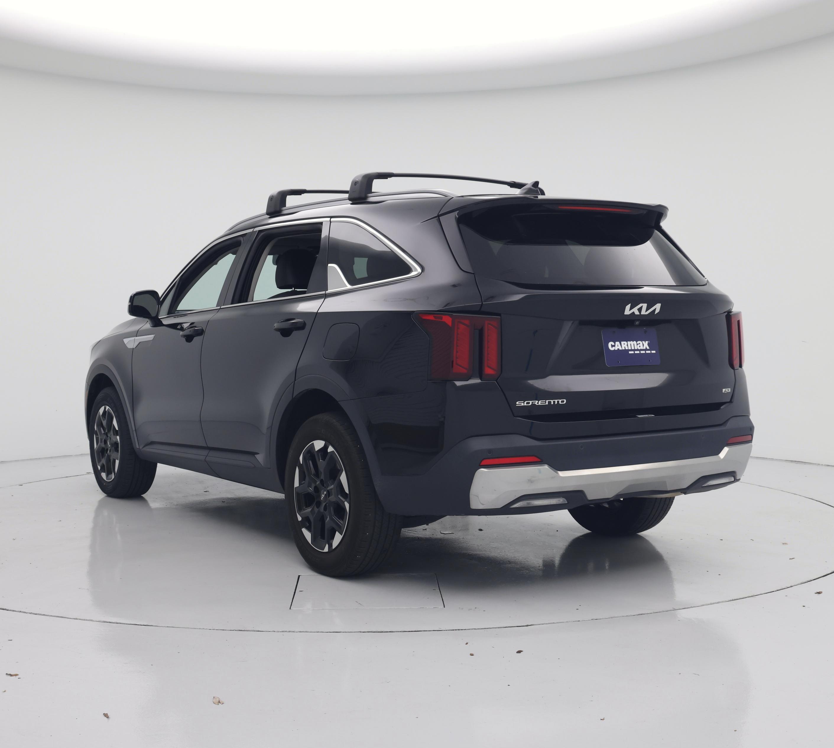 Thumbnail: 2024 Kia Sorento - 2