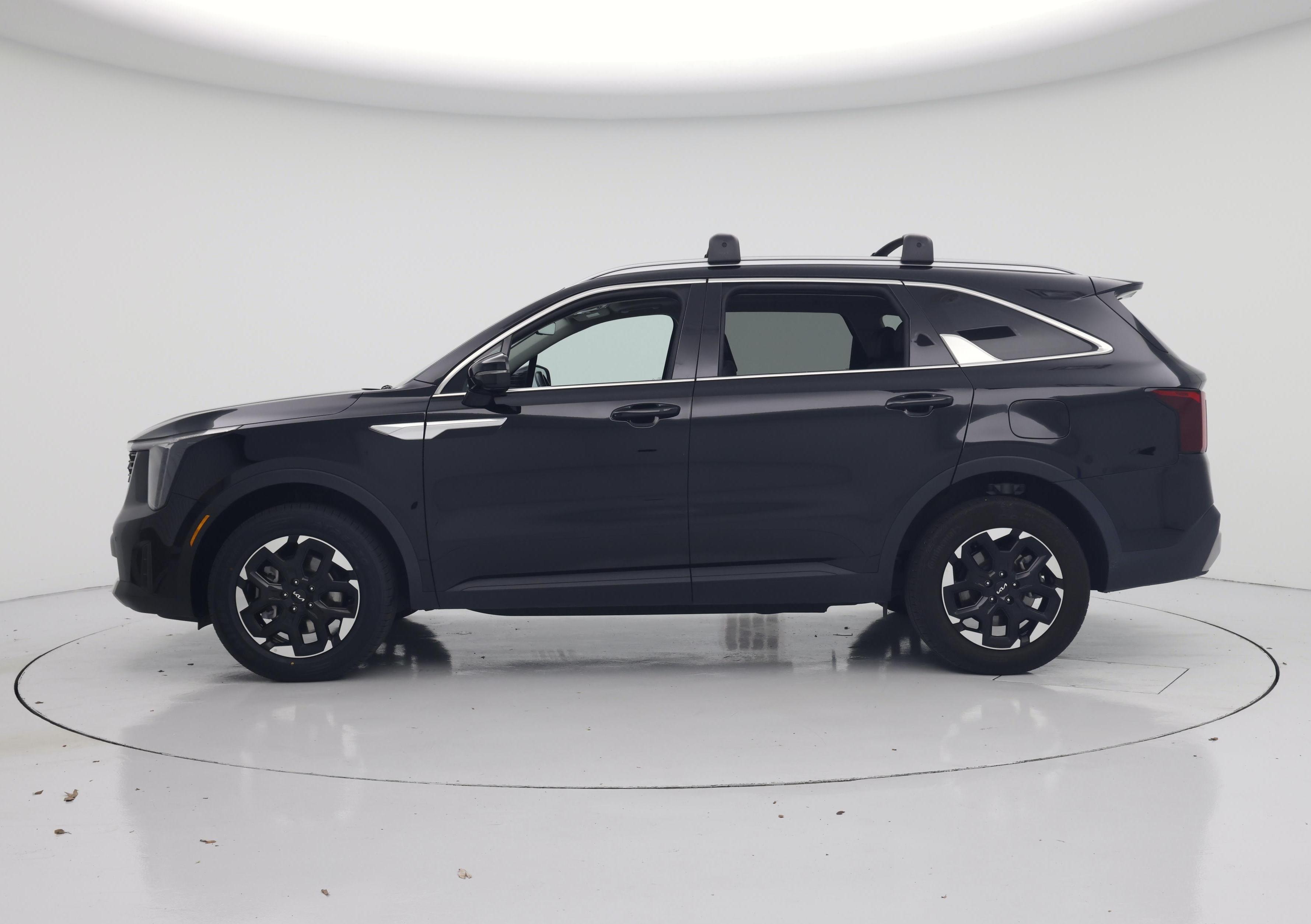 Thumbnail: 2024 Kia Sorento - 3