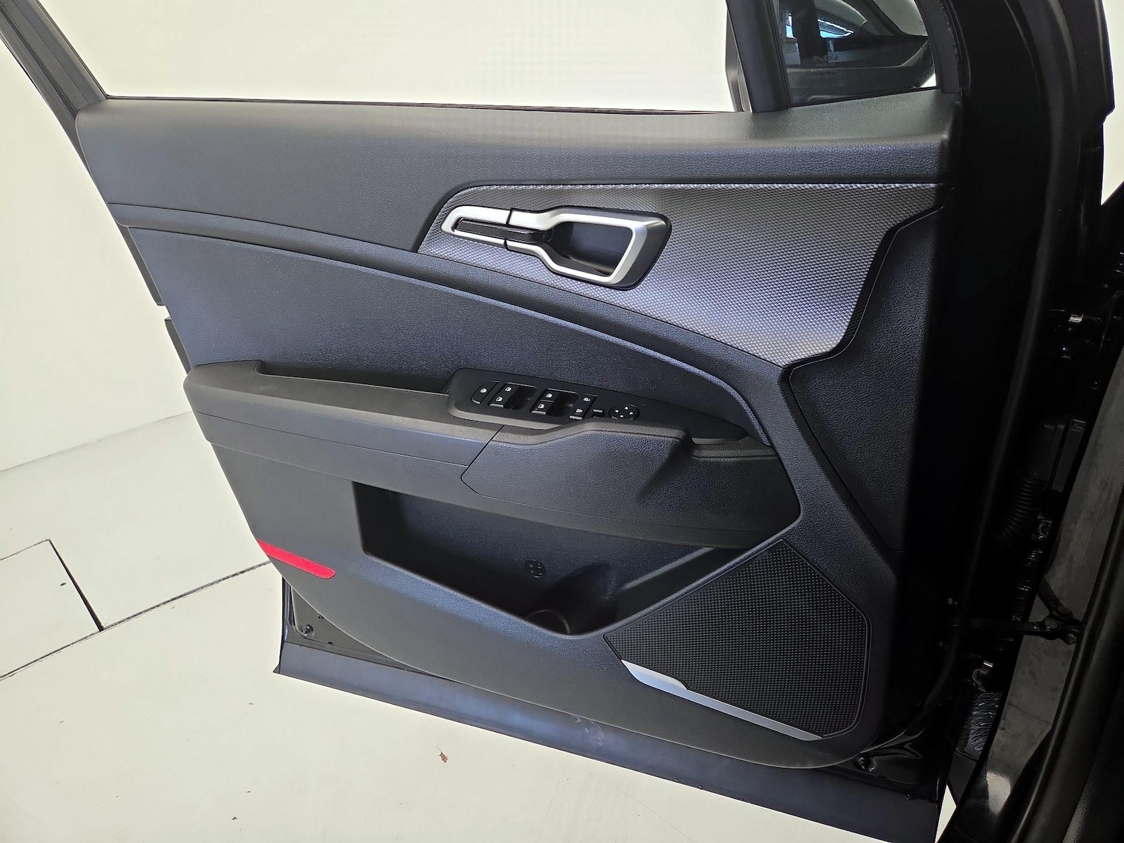 2023 Kia Sportage LX Hybrid - Photo 13