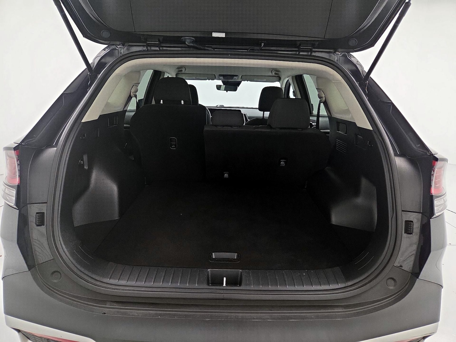 2023 Kia Sportage LX Hybrid - Photo 21