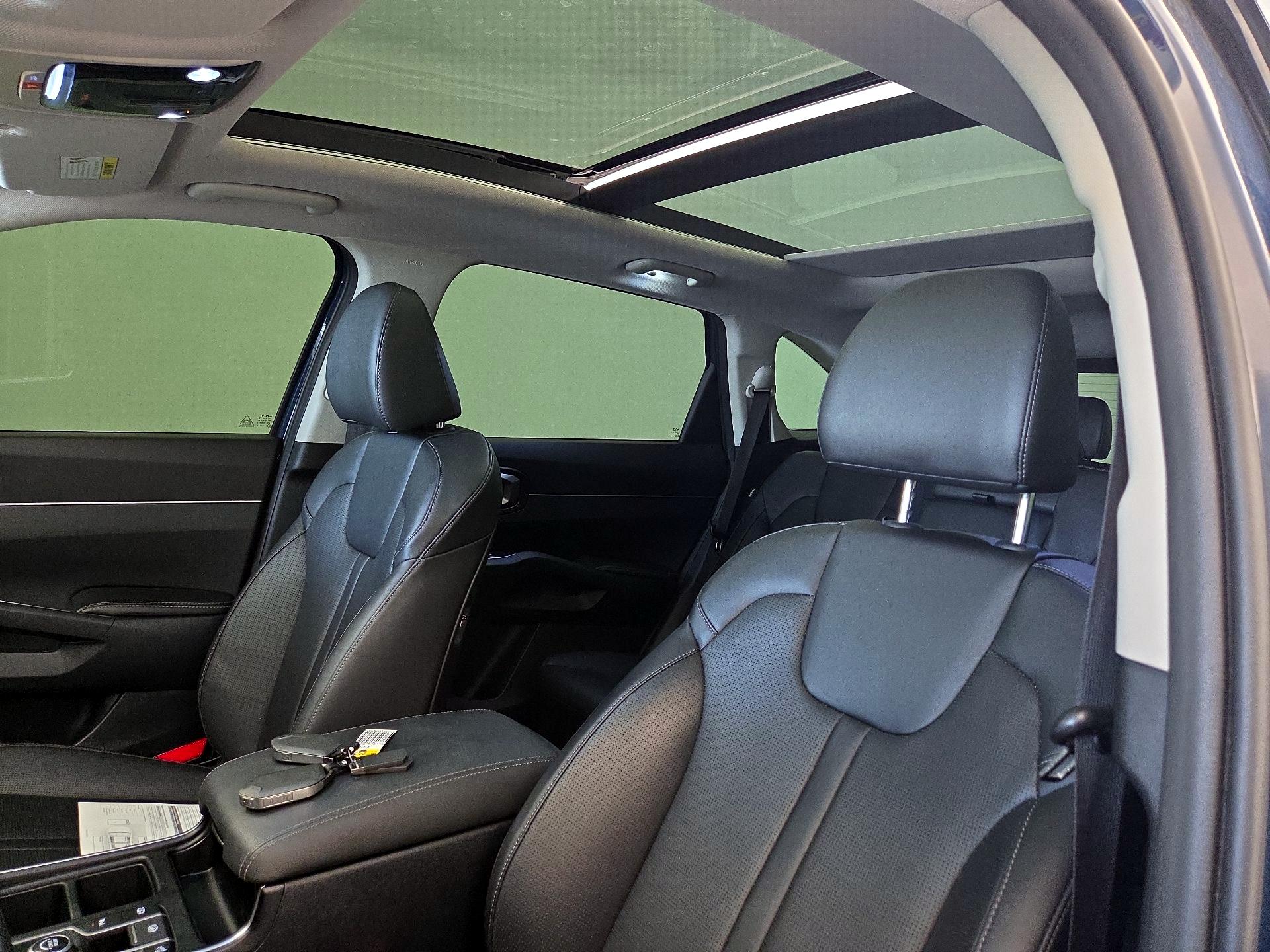 Thumbnail: 2024 Kia Sorento - 19