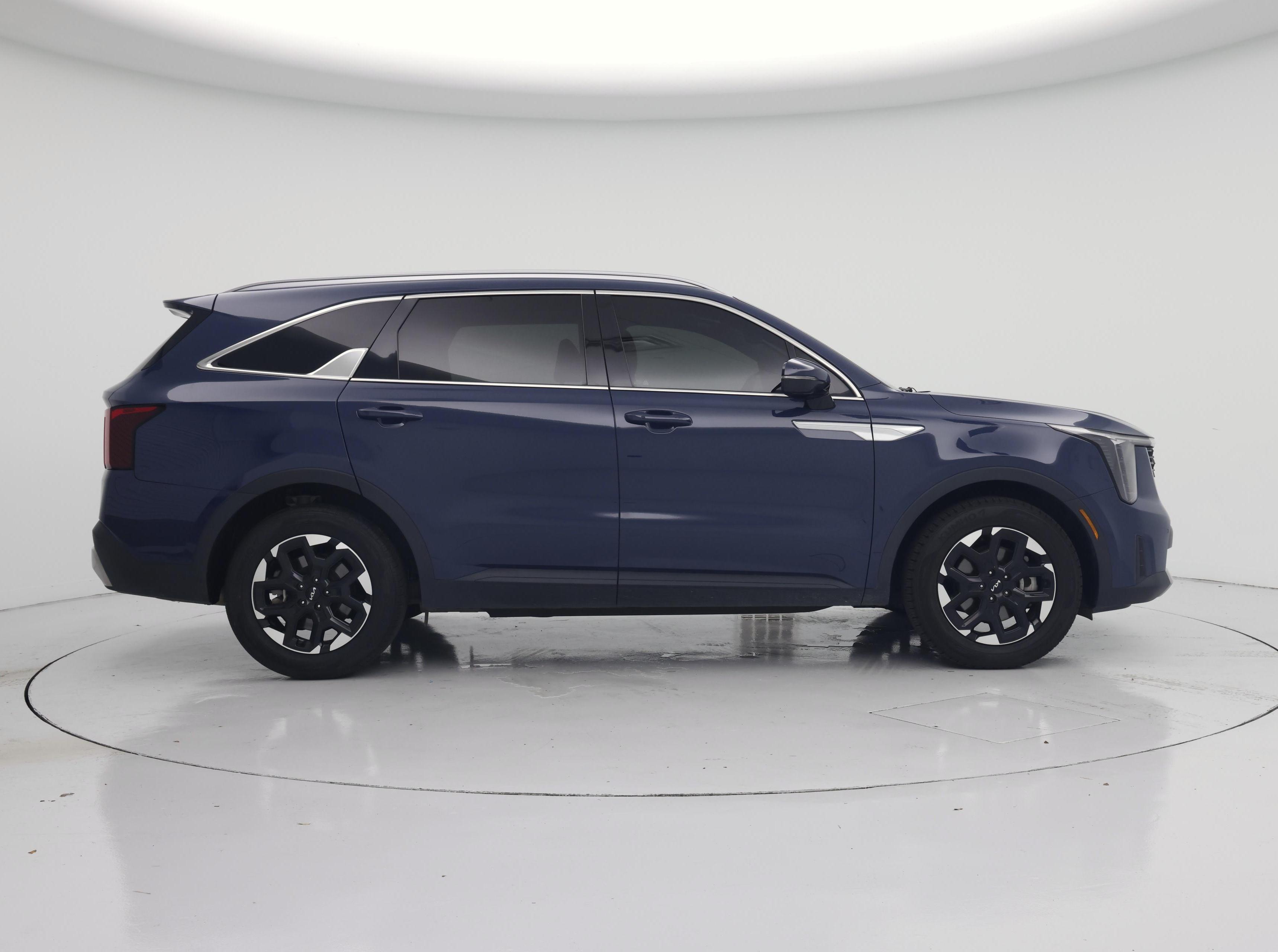 Thumbnail: 2024 Kia Sorento - 7