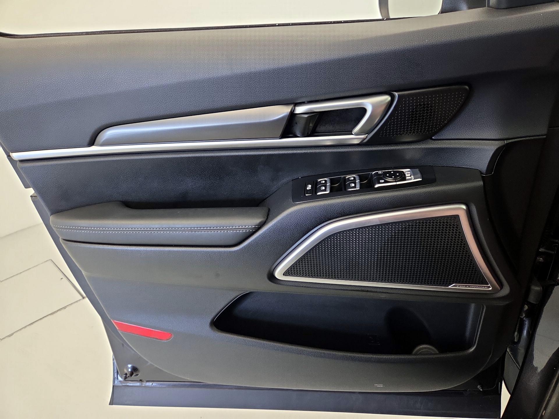 Thumbnail: 2025 Kia Telluride - 12