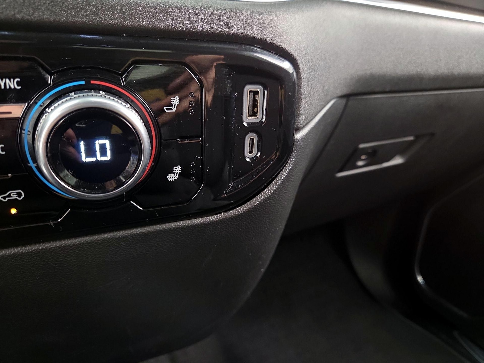 2024 GMC Sierra 1500 Elevation - Photo 19