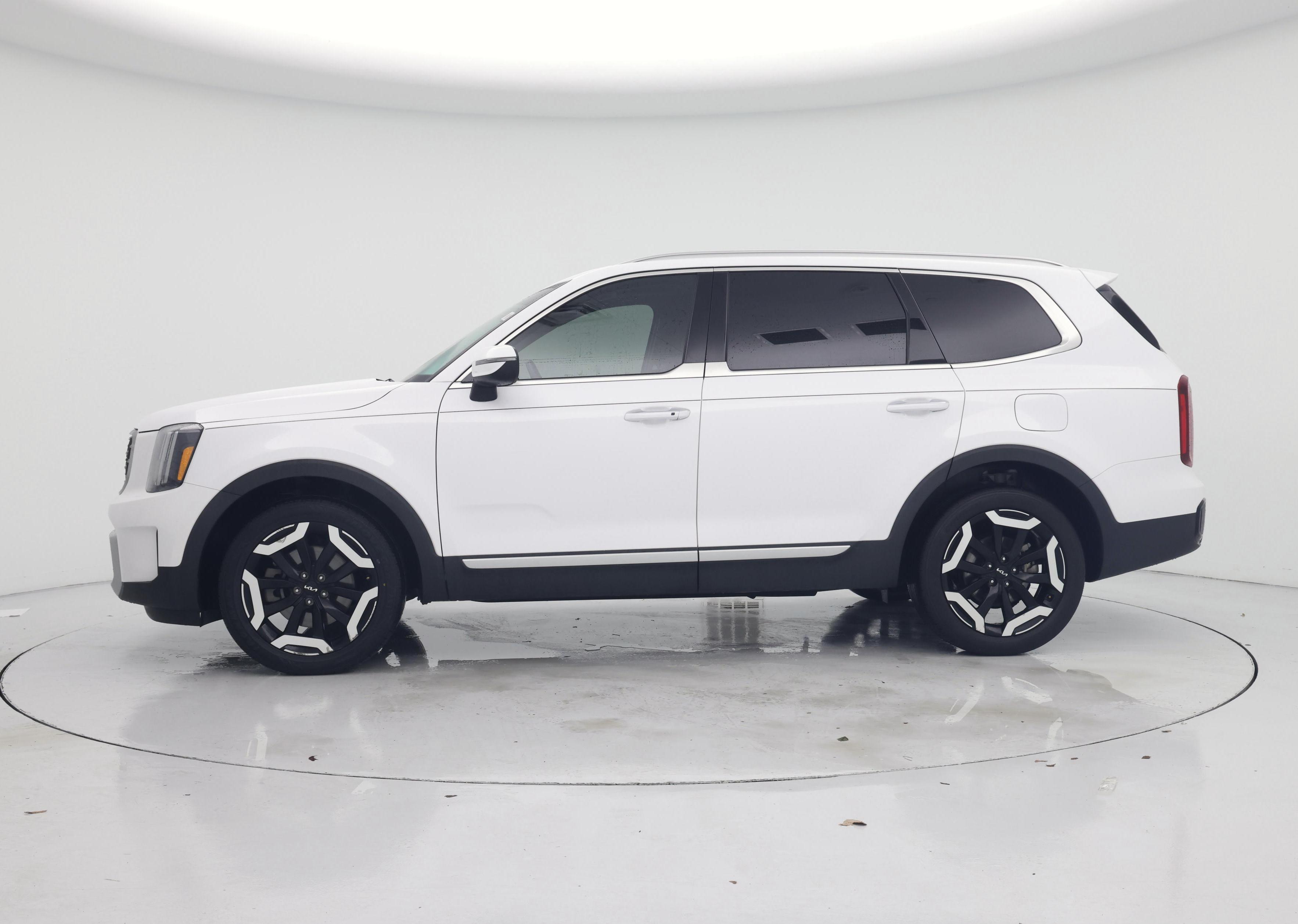 Thumbnail: 2024 Kia Telluride - 3