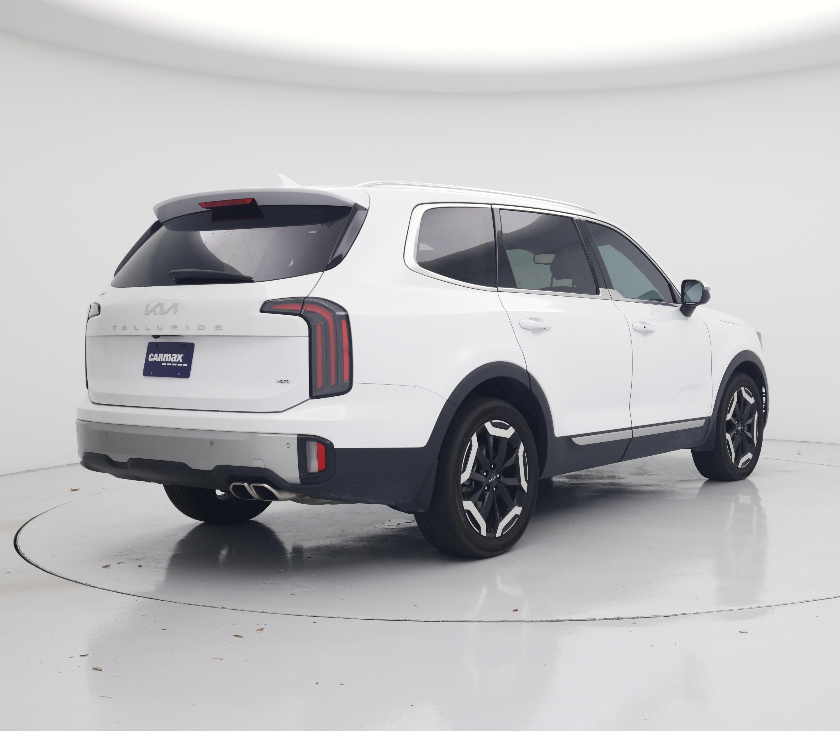 Thumbnail: 2023 Kia Telluride - 8