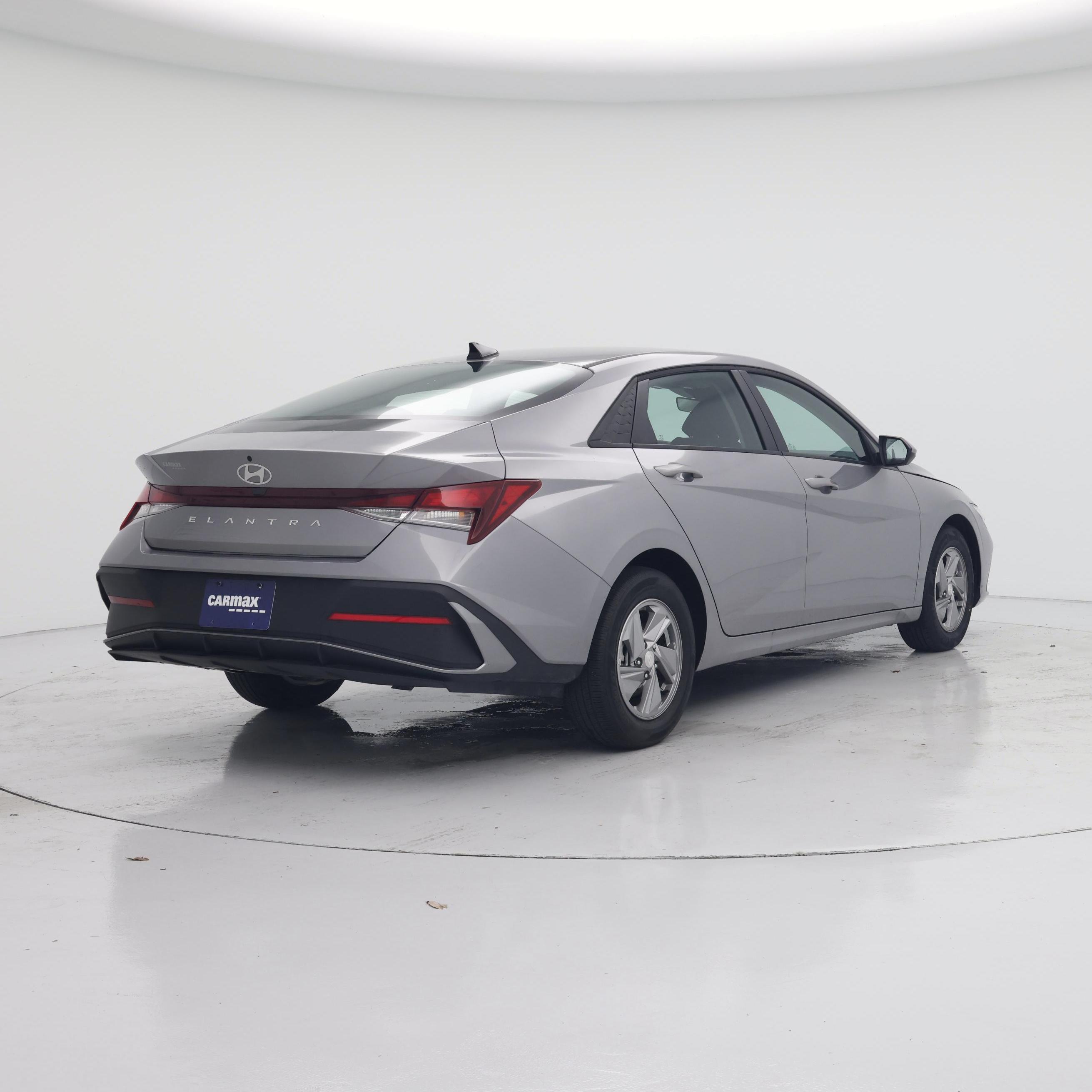 Thumbnail: 2025 Hyundai Elantra - 8