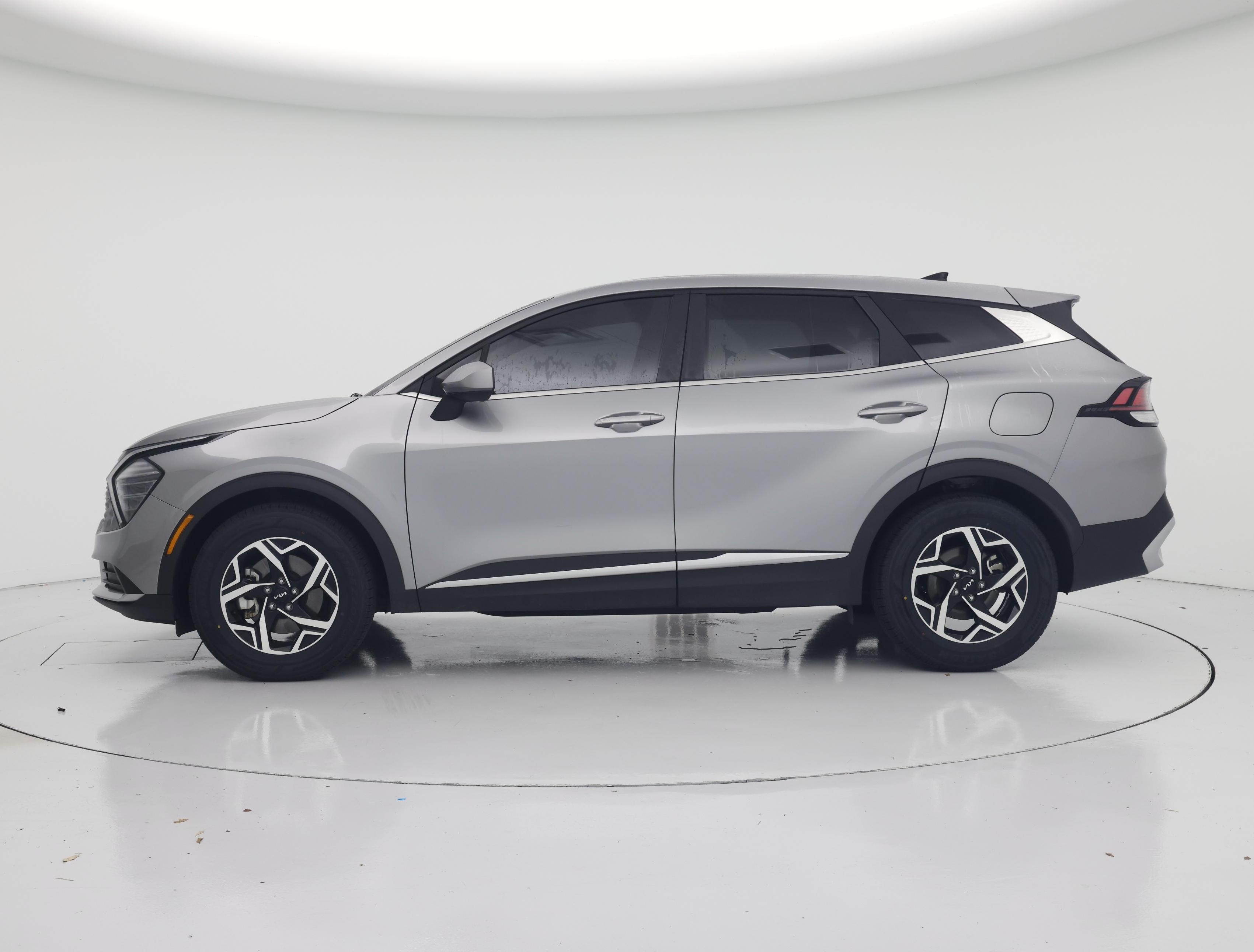 Thumbnail: 2025 Kia Sportage - 3