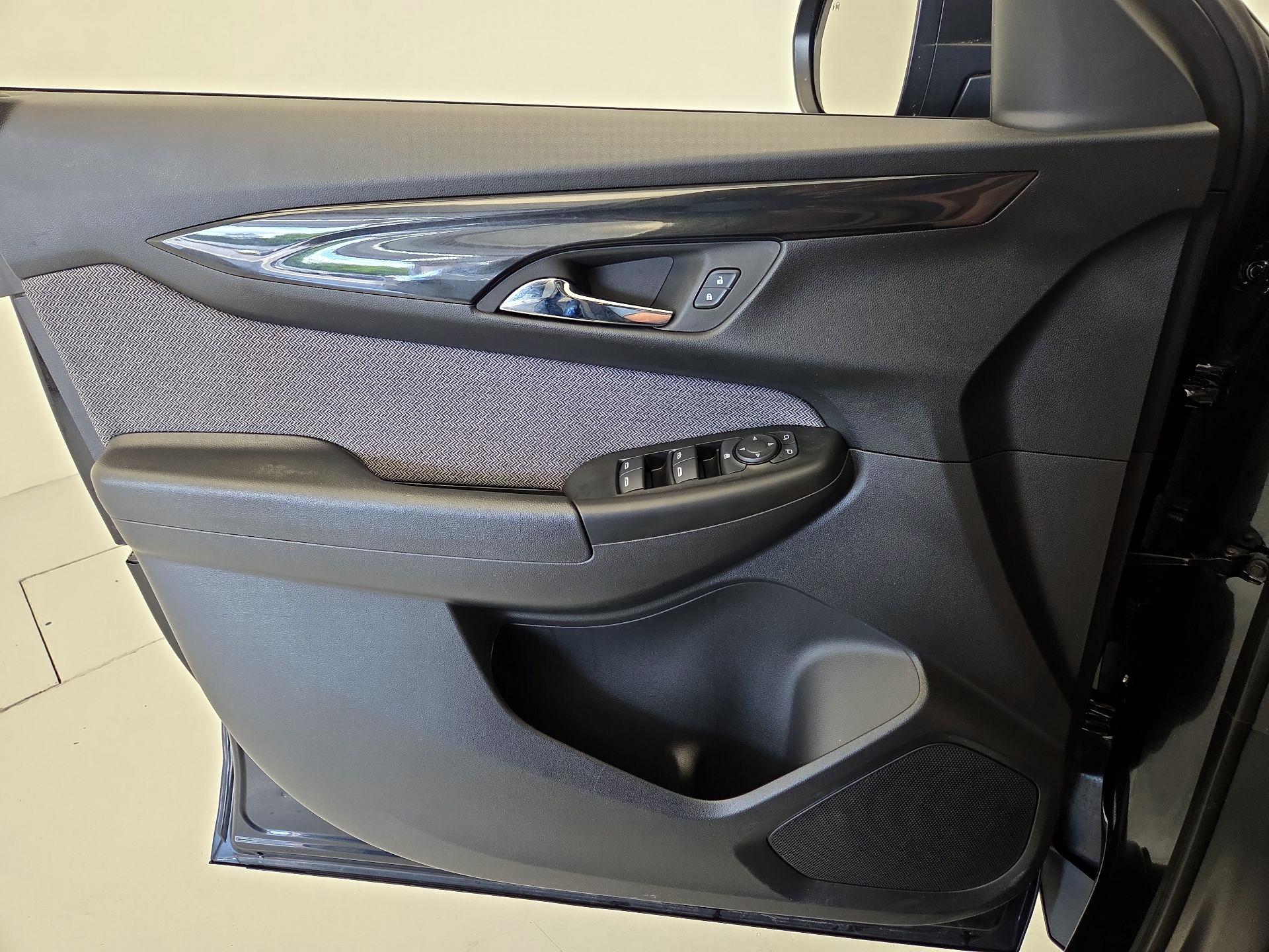 Thumbnail: 2024 Chevrolet TrailBlazer - 12