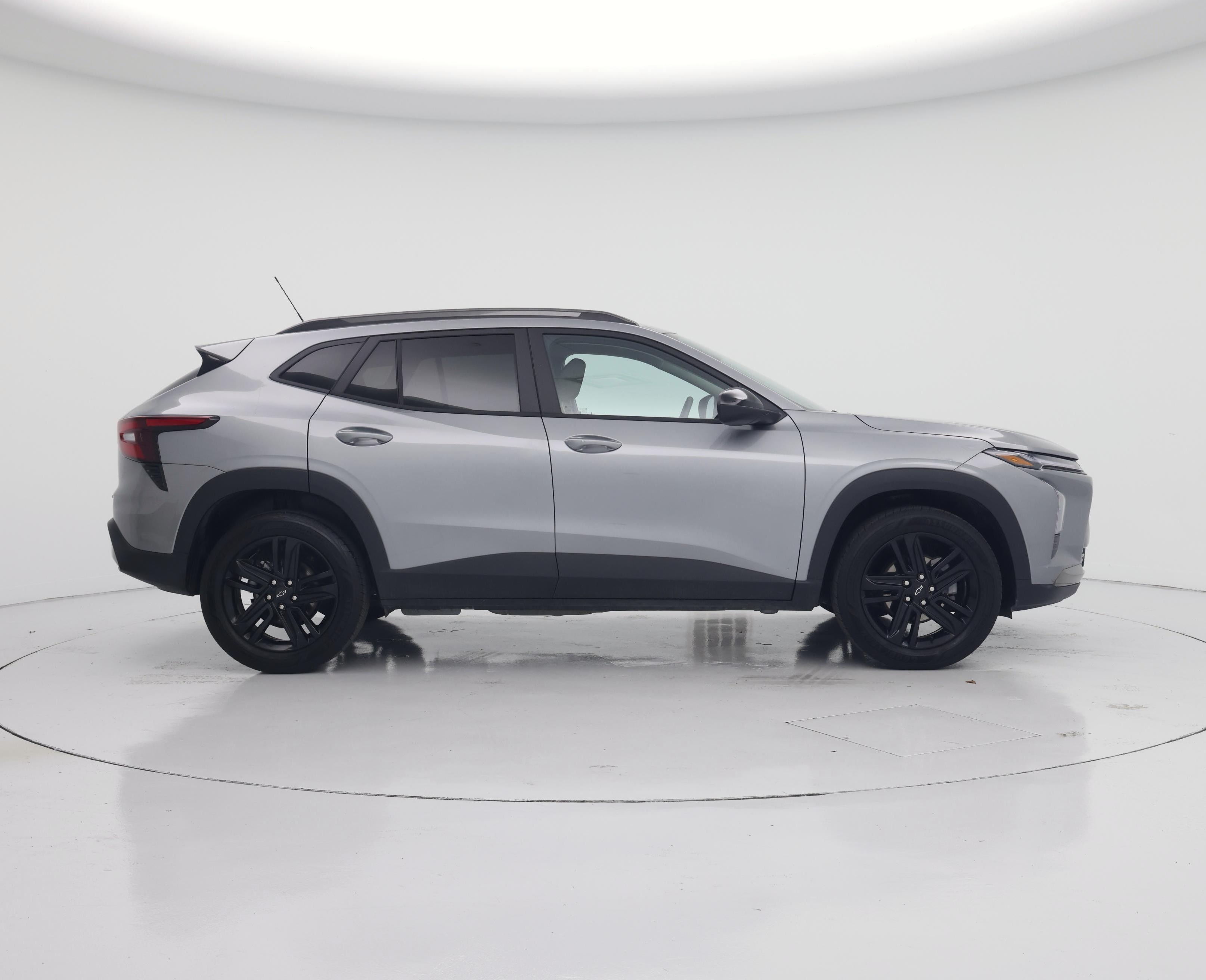 Thumbnail: 2025 Chevrolet Trax - 7