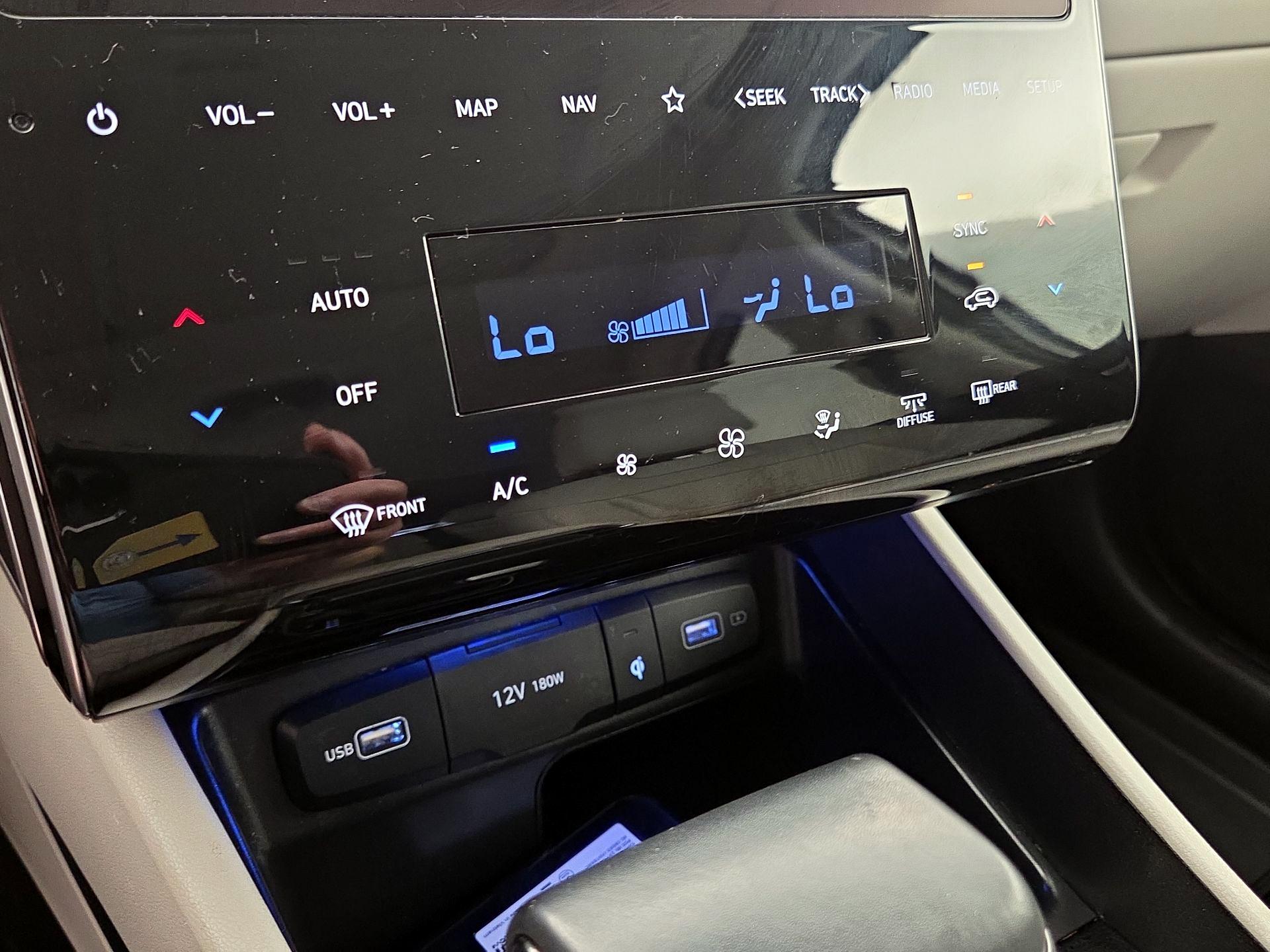 Thumbnail: 2024 Hyundai Tucson - 16