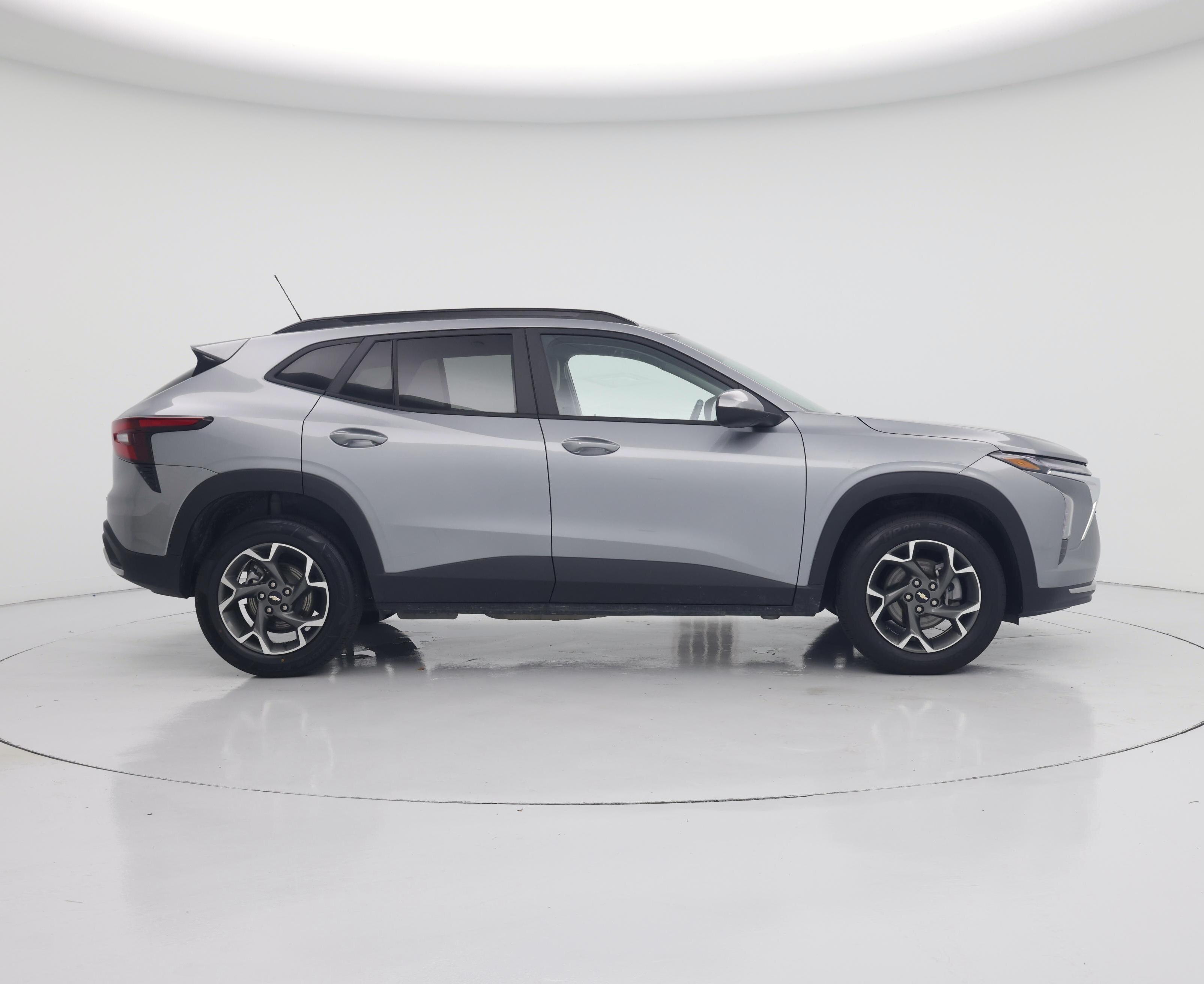 Thumbnail: 2025 Chevrolet Trax - 7