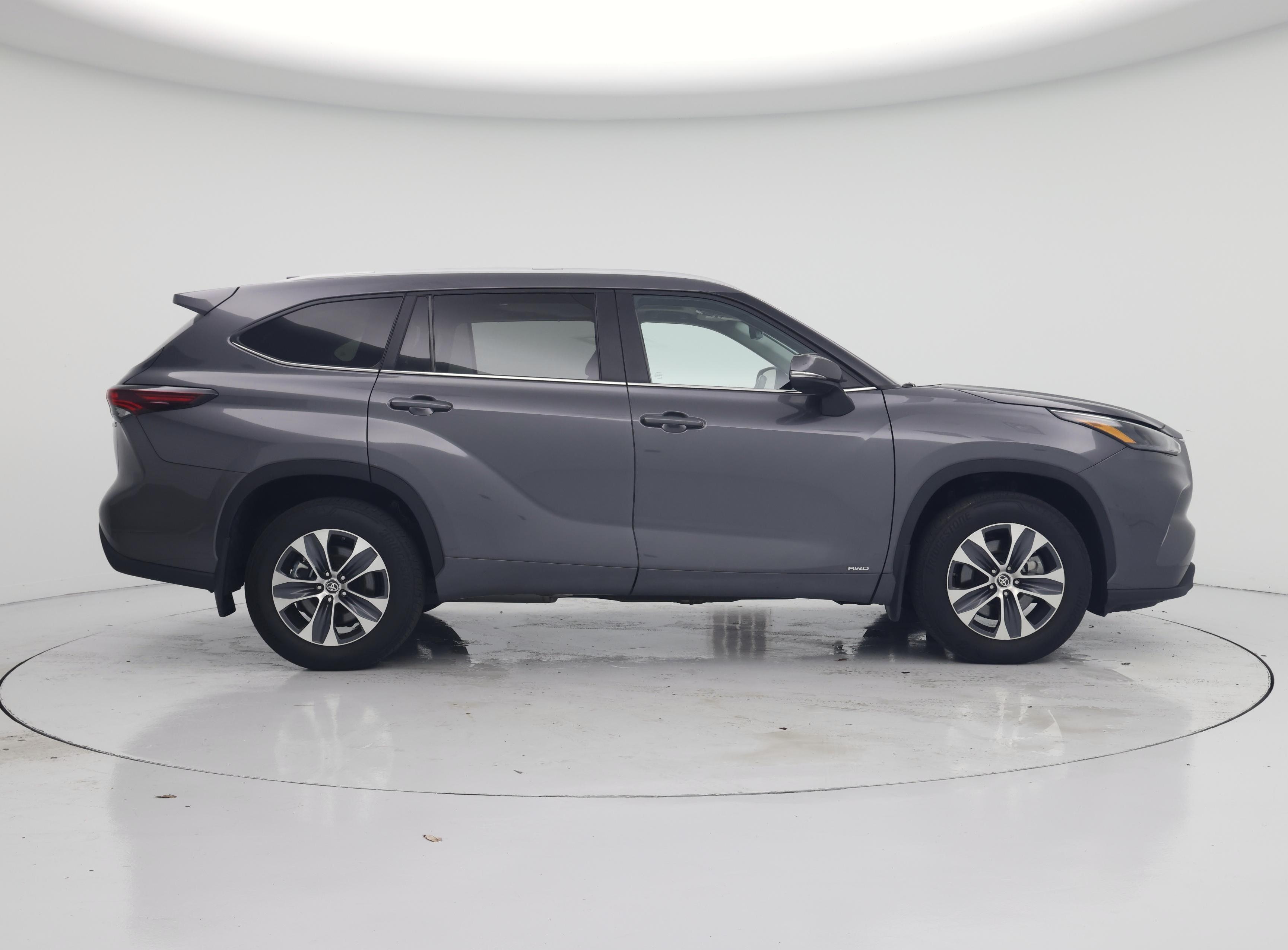 Thumbnail: 2024 Toyota Highlander - 7