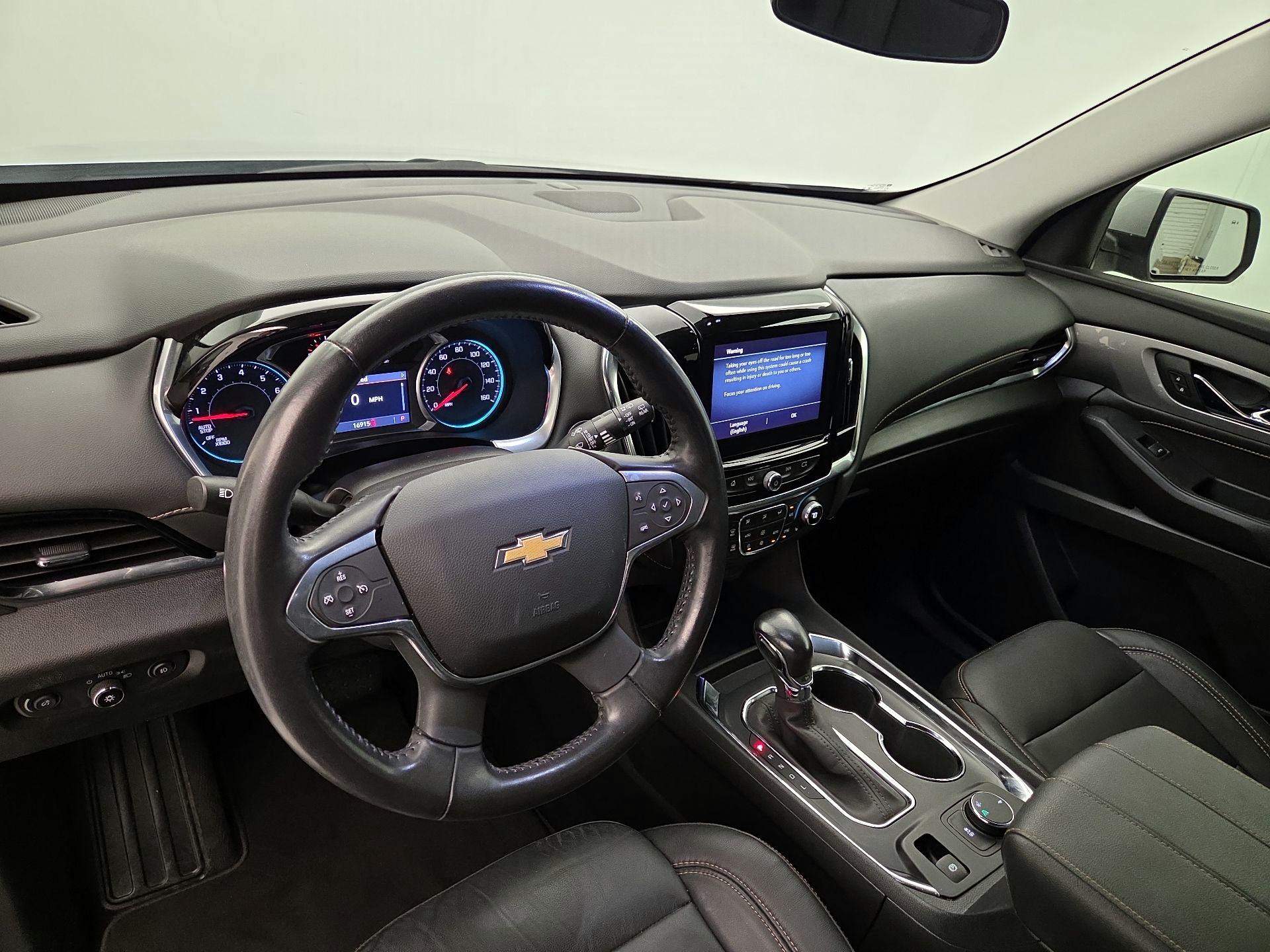 Thumbnail: 2021 Chevrolet Traverse - 9