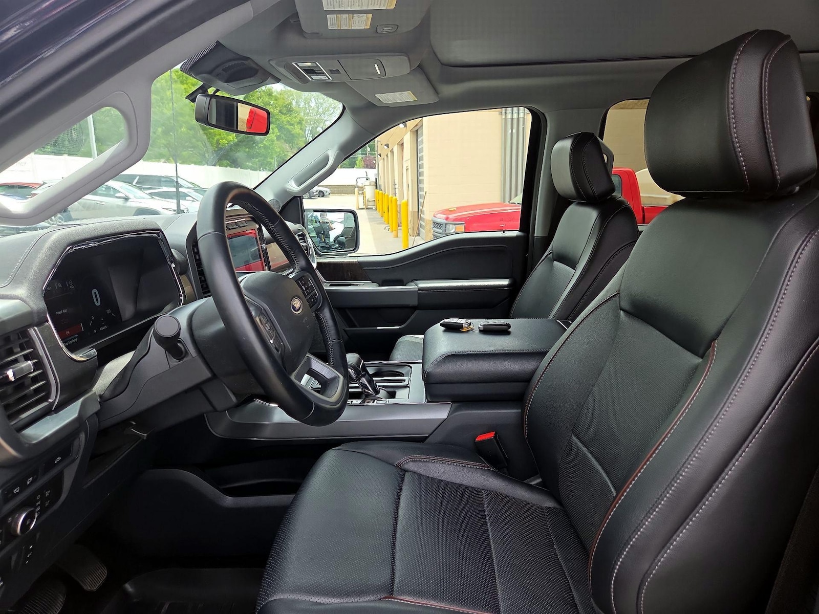 2022 Ford F-150 Lariat - Photo 12