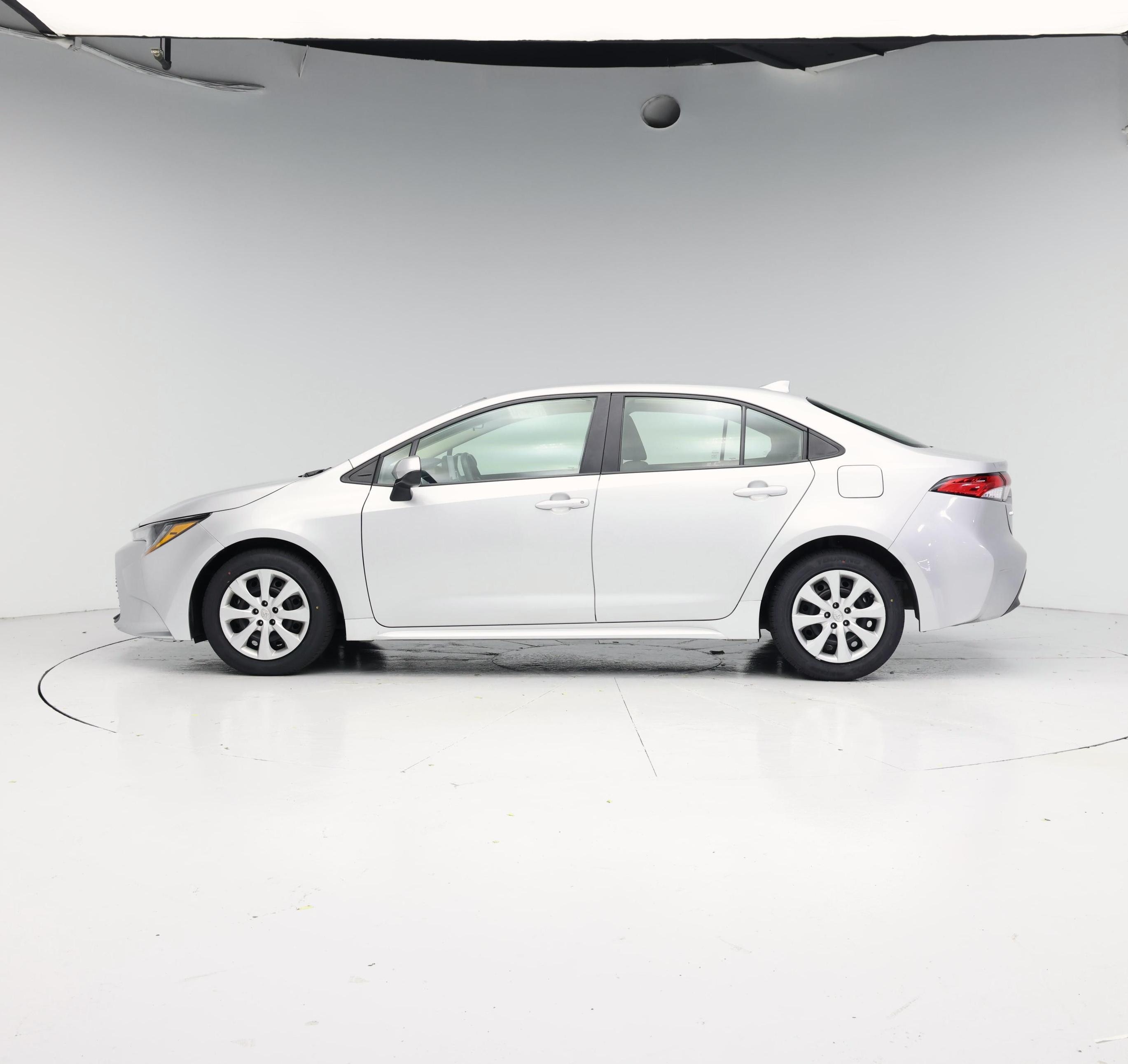 Thumbnail: 2024 Toyota Corolla - 3