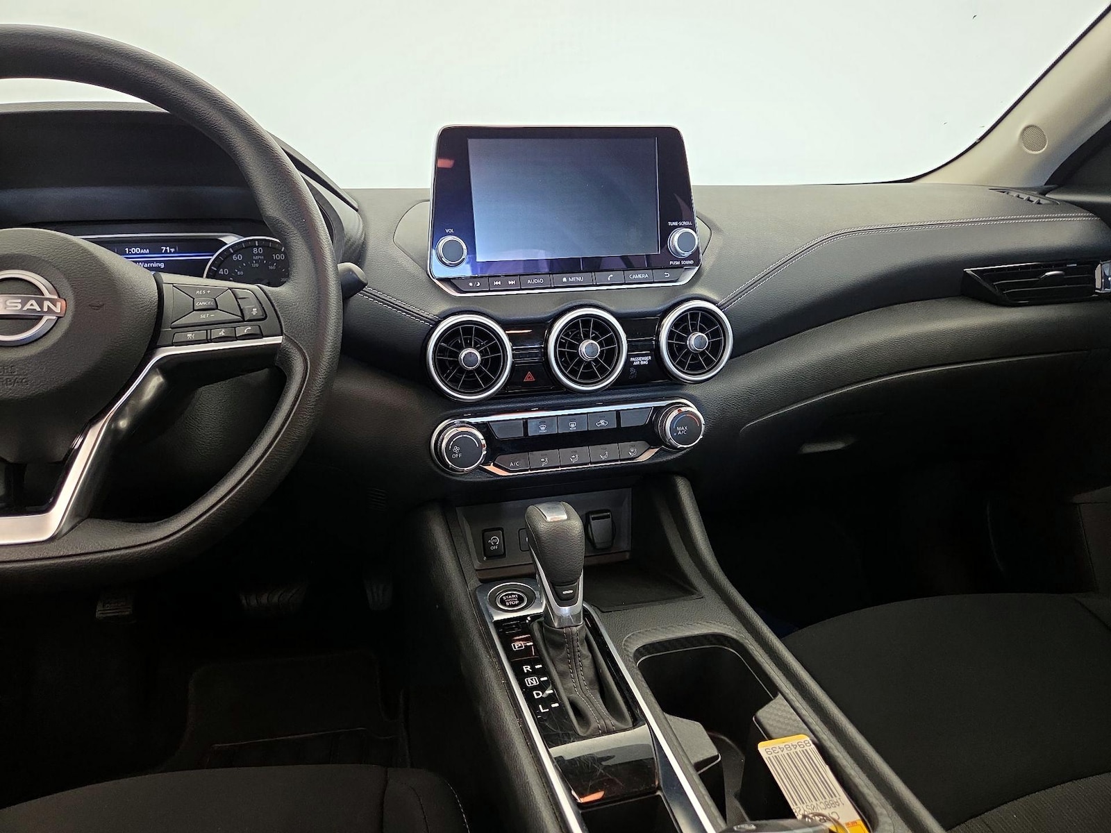 2025 Nissan Sentra SV - Photo 10