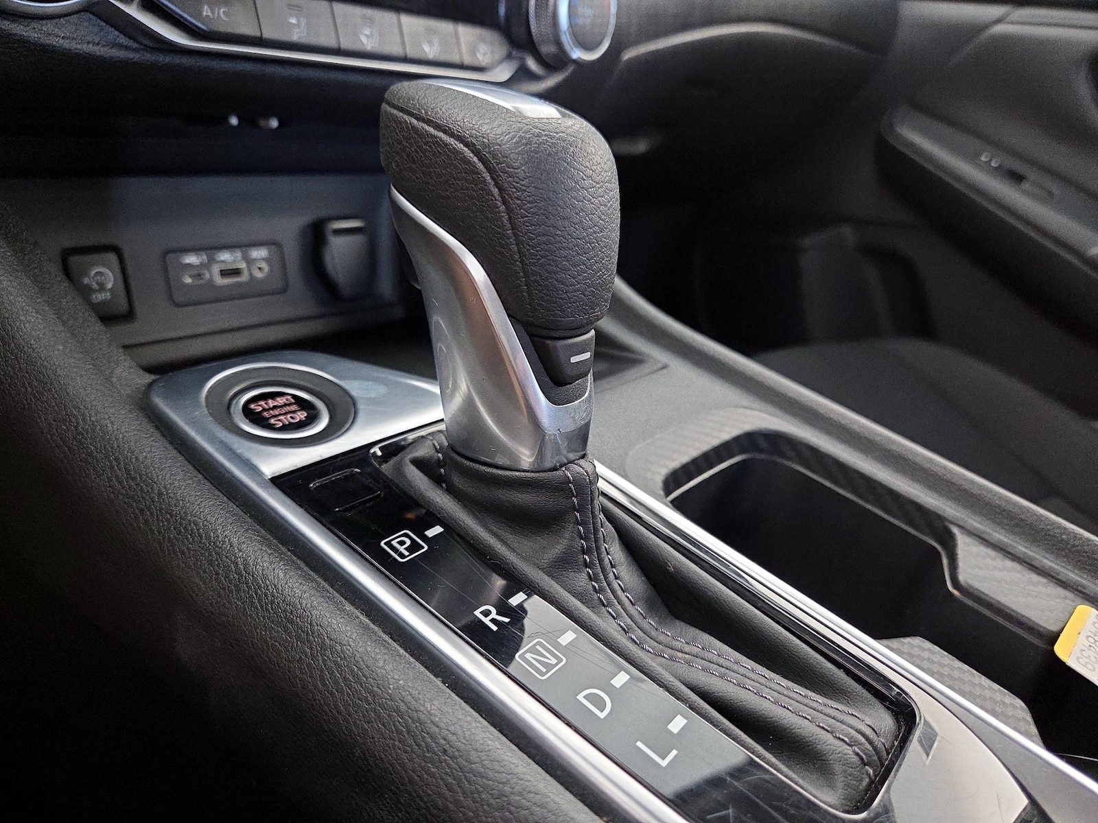 2025 Nissan Sentra SV - Photo 18