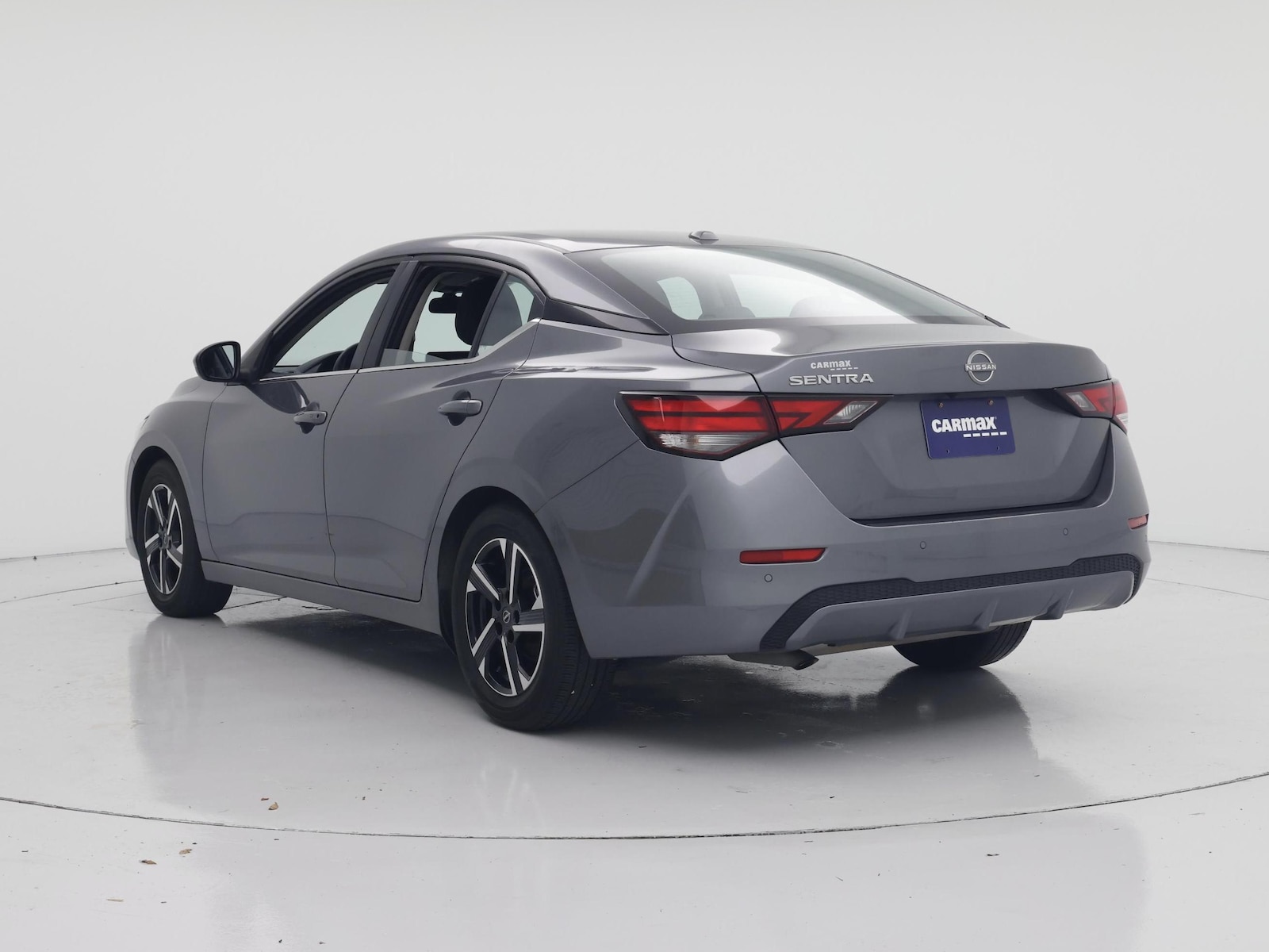 2025 Nissan Sentra SV - Photo 3