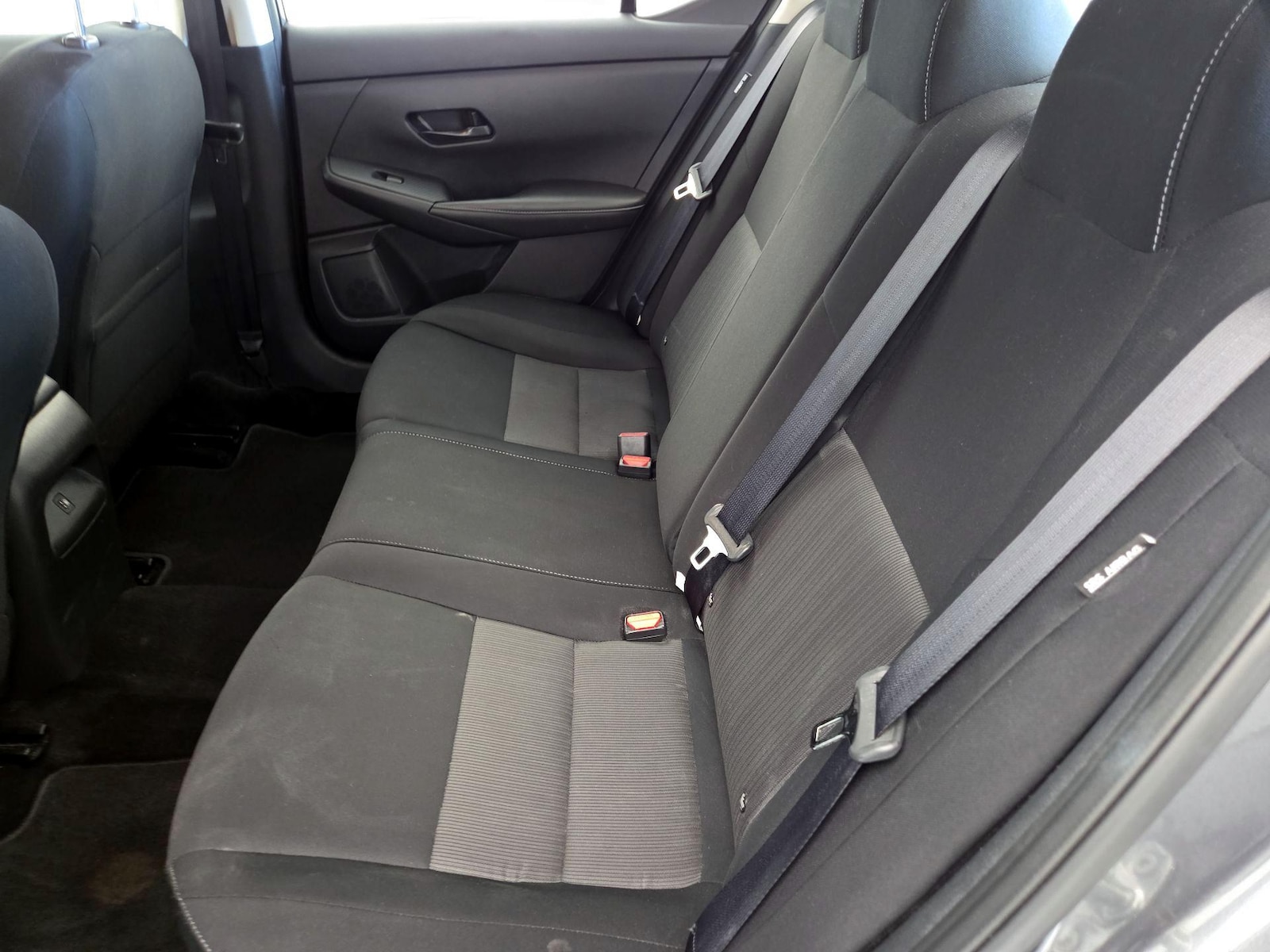 2025 Nissan Sentra SV - Photo 20