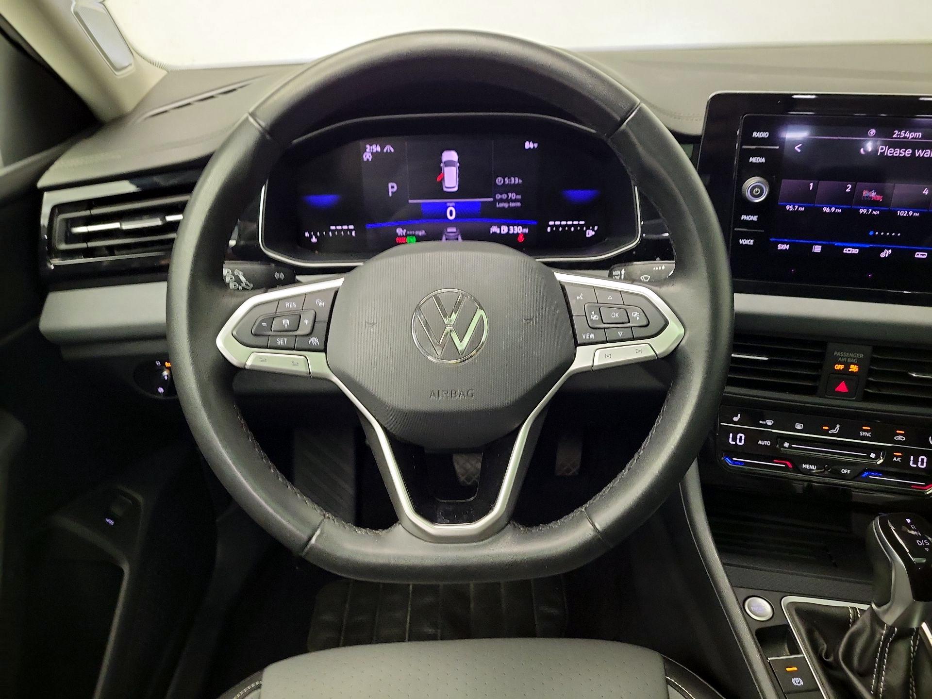 Thumbnail: 2025 Volkswagen Jetta - 10