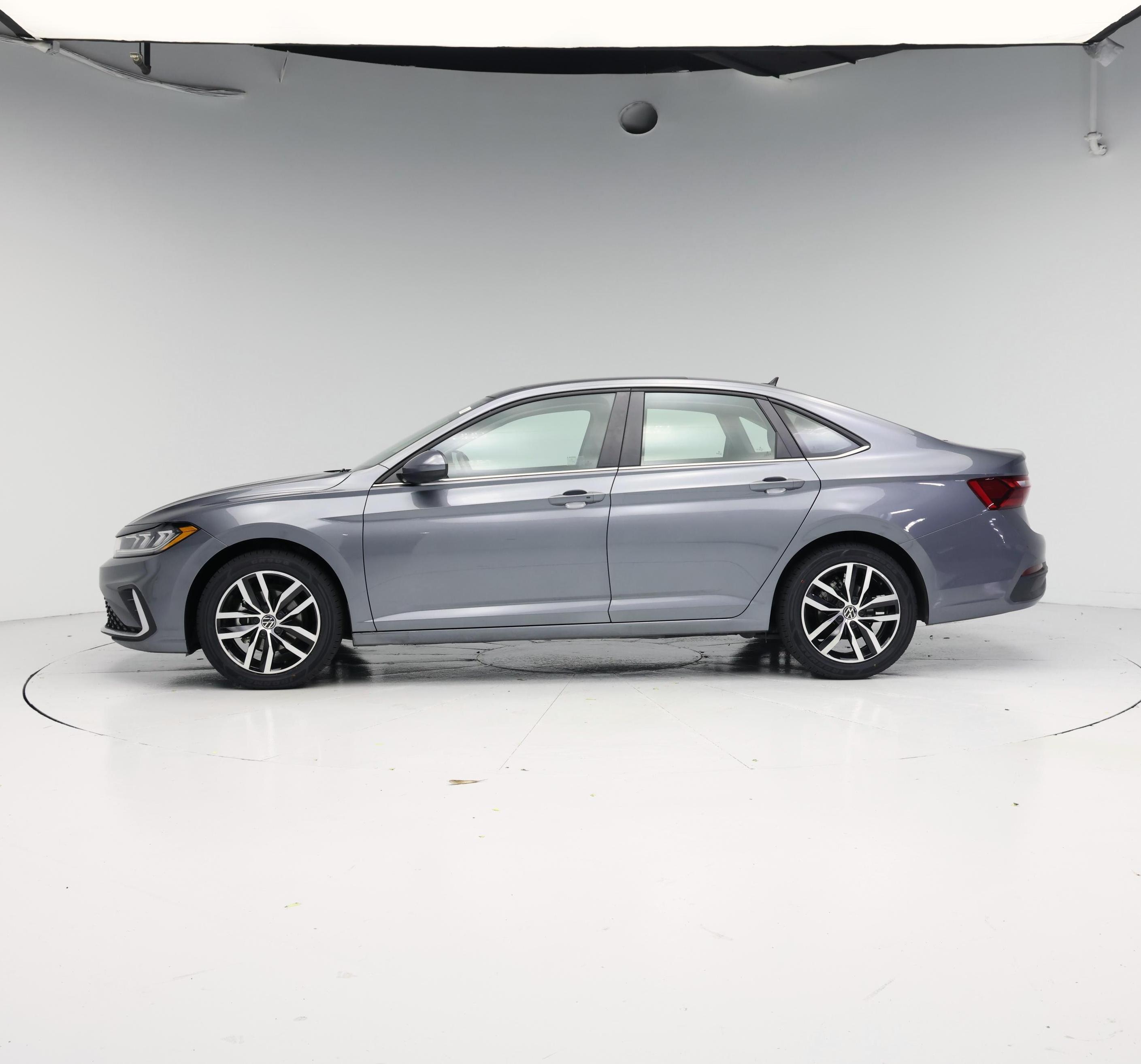 Thumbnail: 2025 Volkswagen Jetta - 3