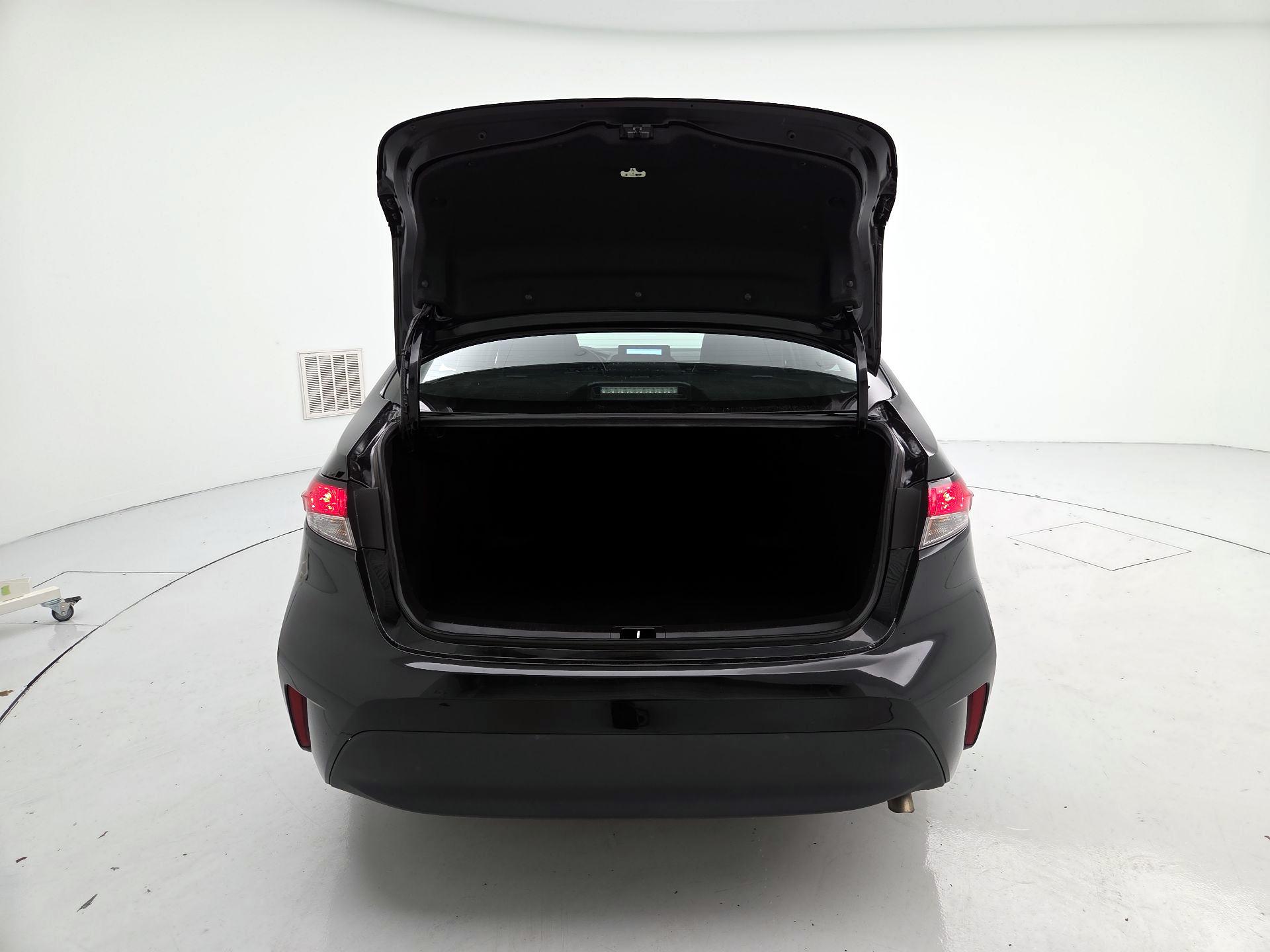 Thumbnail: 2024 Toyota Corolla - 19