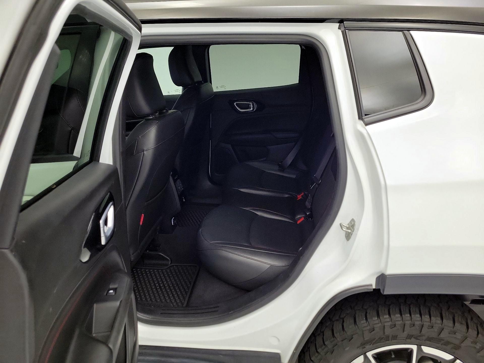 Thumbnail: 2025 Jeep Compass - 20