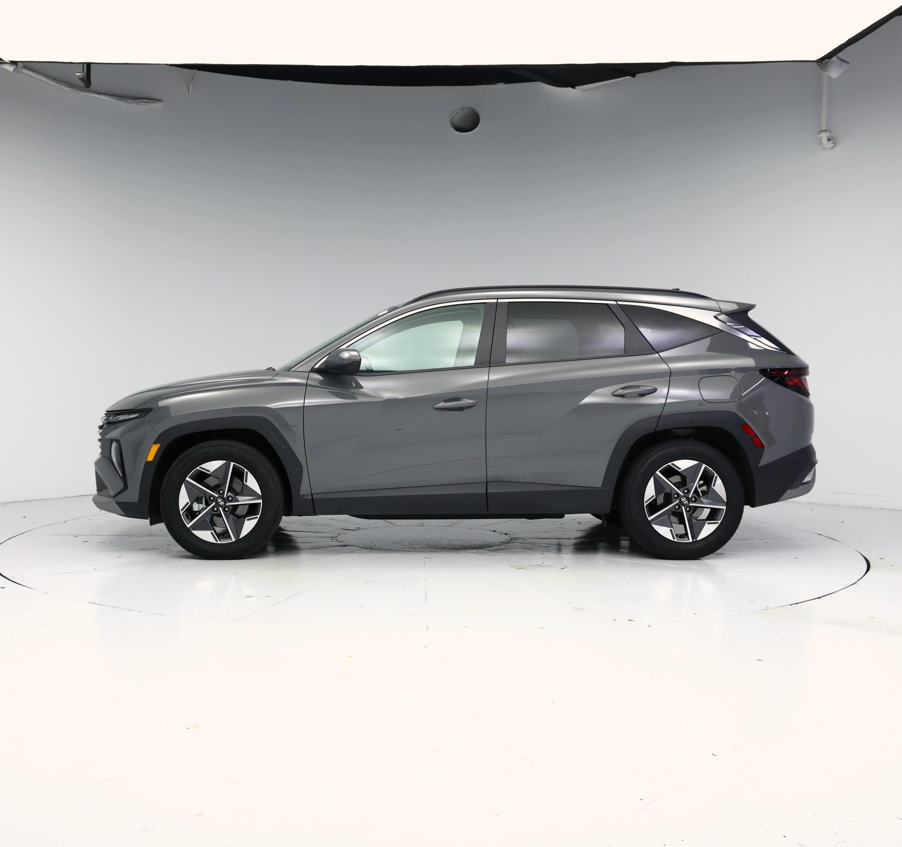 Thumbnail: 2025 Hyundai Tucson - 3