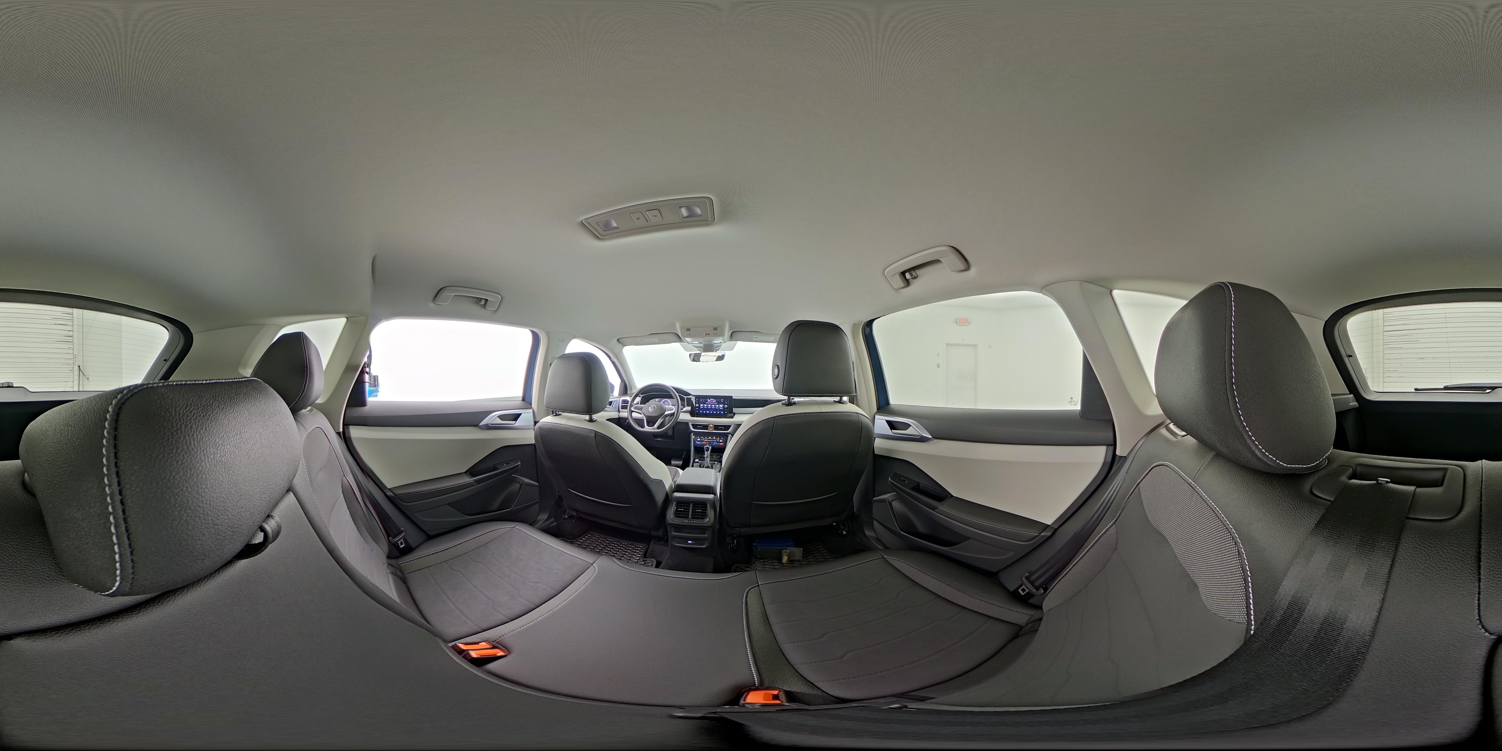 2025 Volkswagen Taos SE - Photo 25