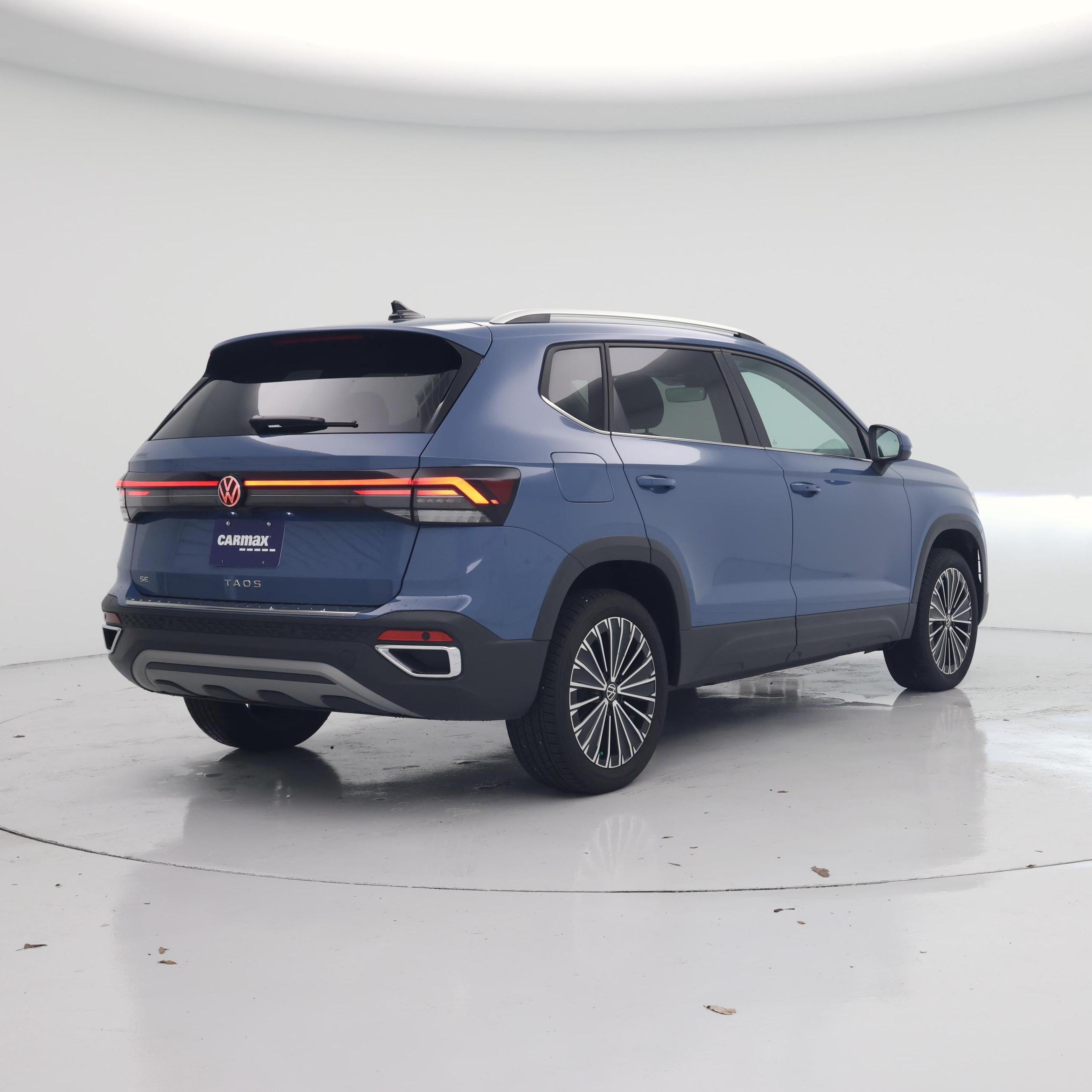 Thumbnail: 2025 Volkswagen Taos - 8