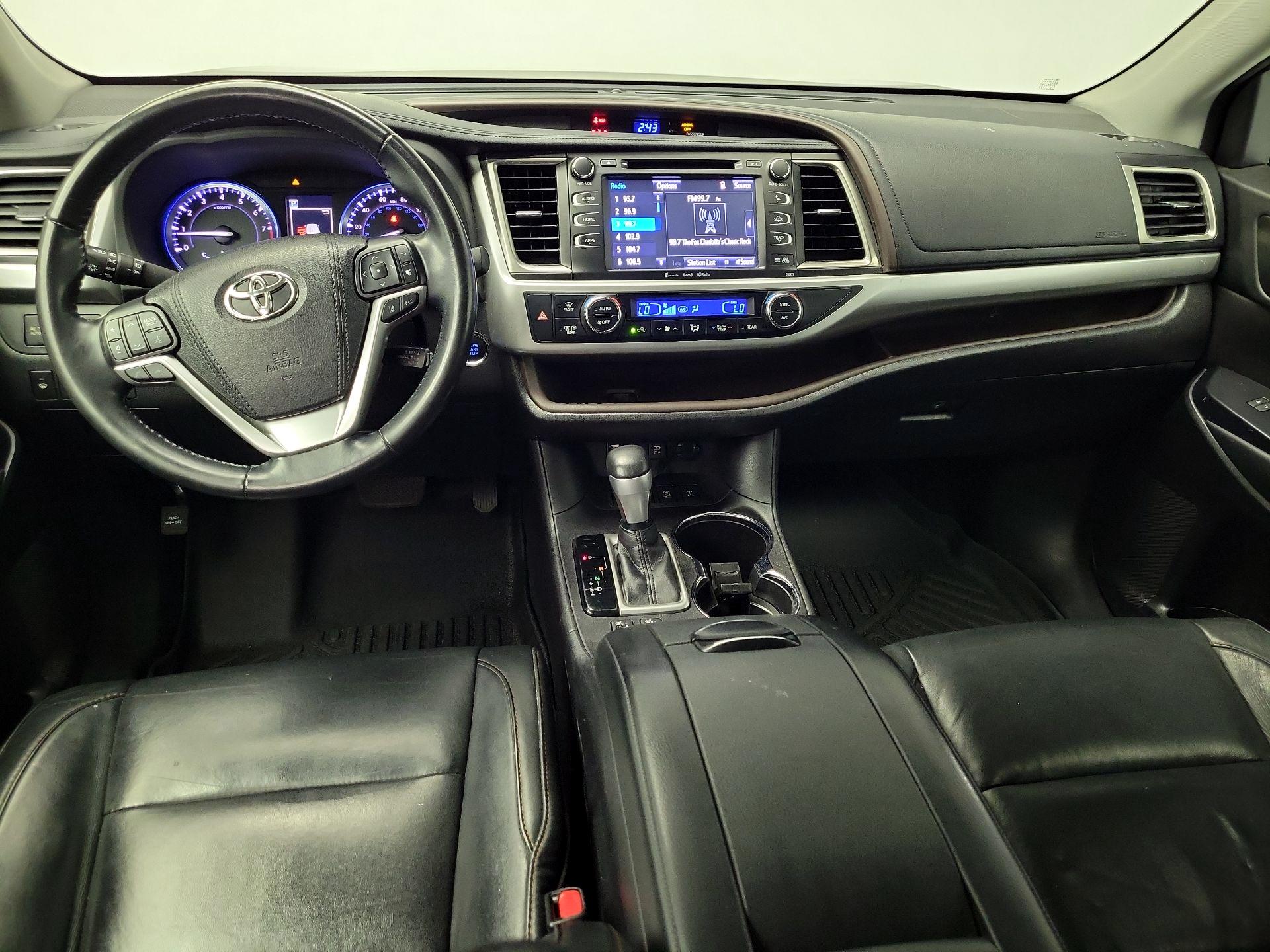 Thumbnail: 2018 Toyota Highlander - 9
