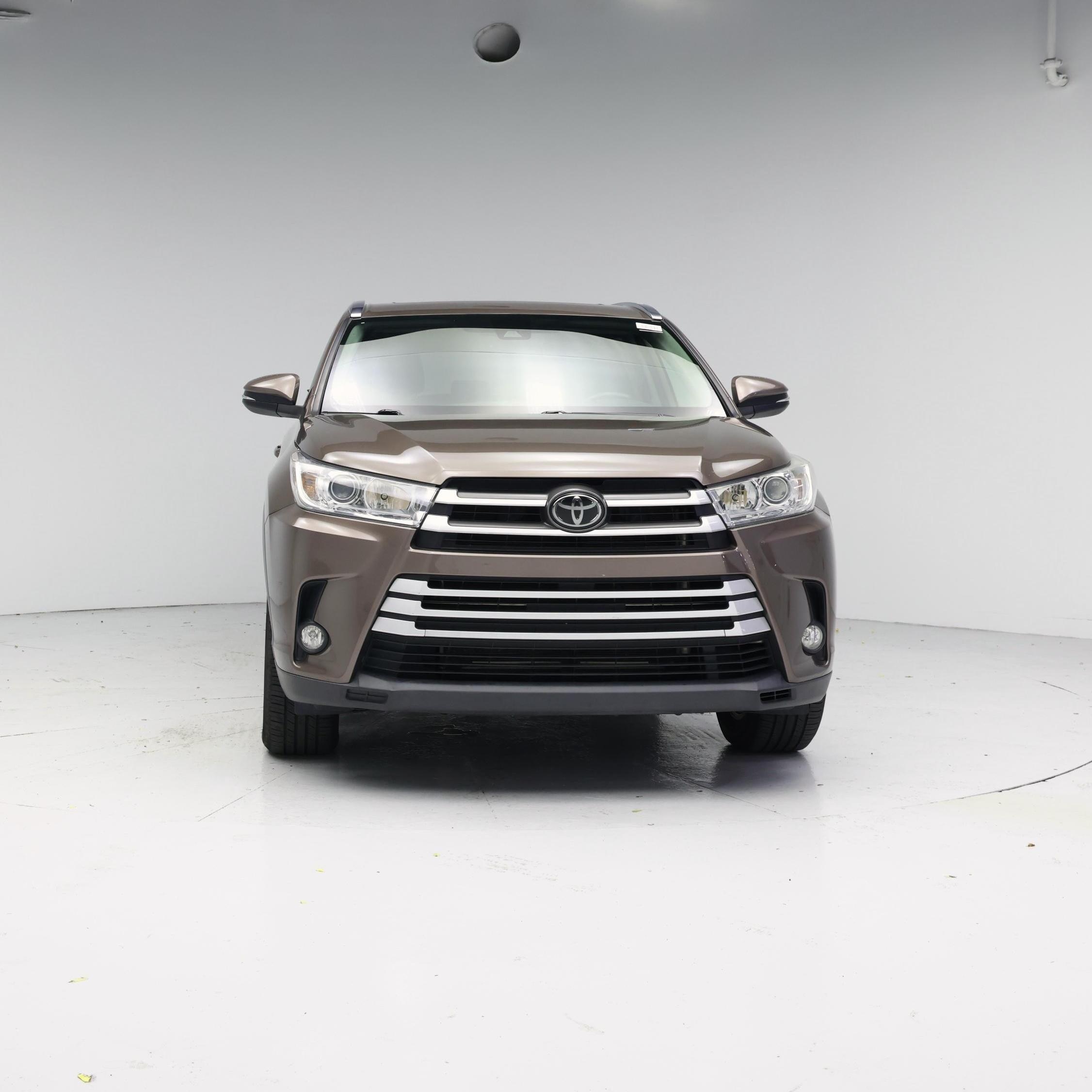 Thumbnail: 2018 Toyota Highlander - 5