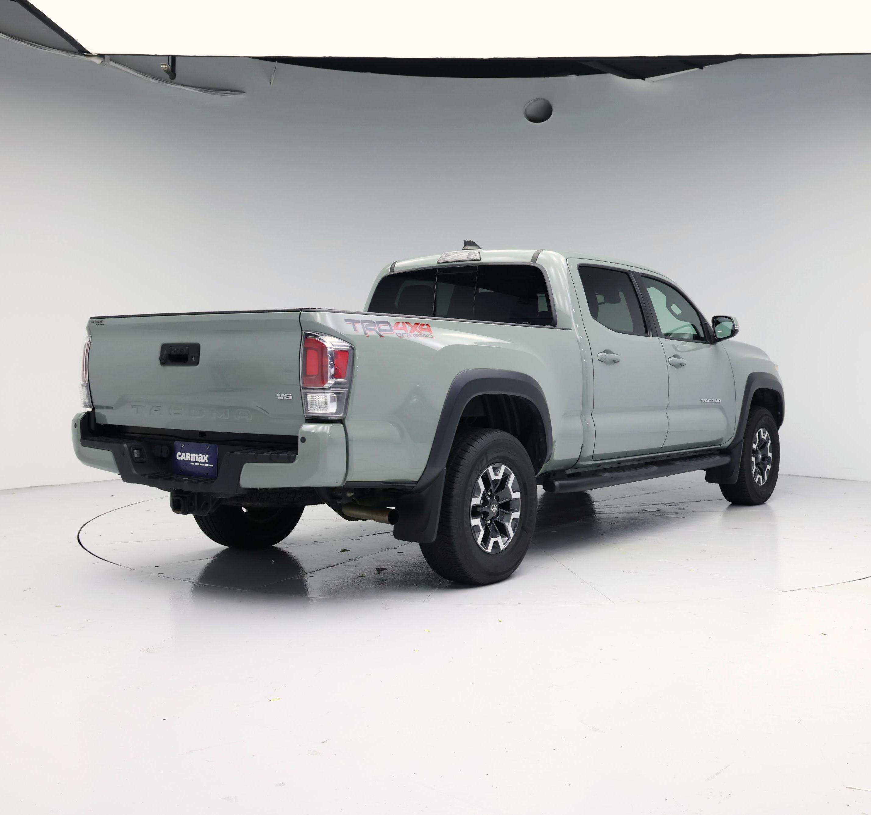 Thumbnail: 2022 Toyota Tacoma - 8