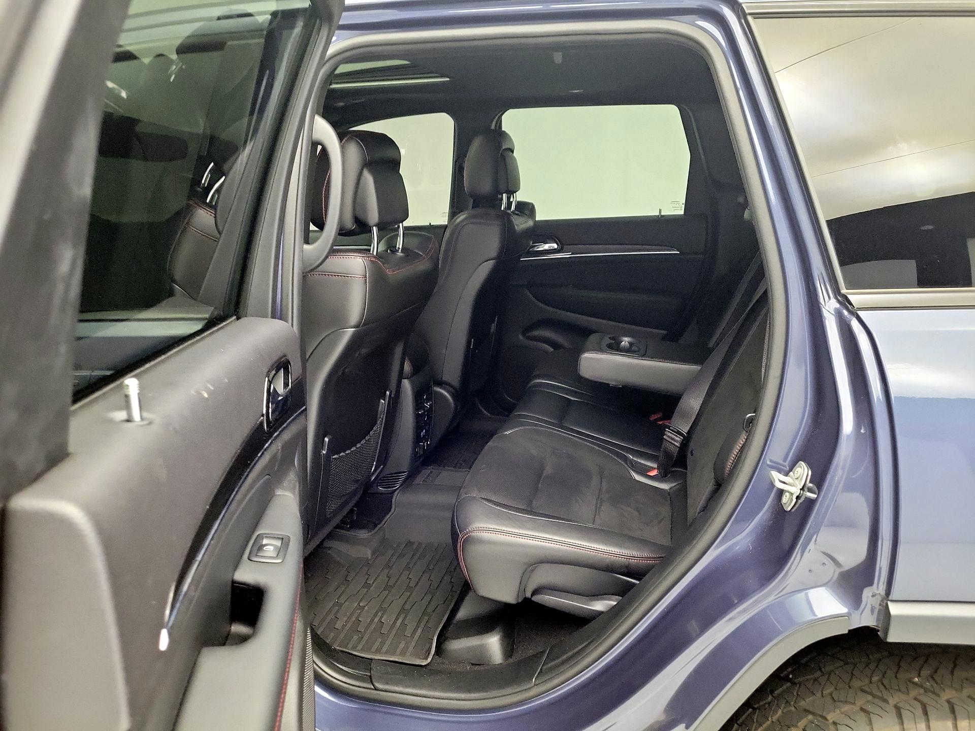 Thumbnail: 2021 Jeep Grand Cherokee - 20