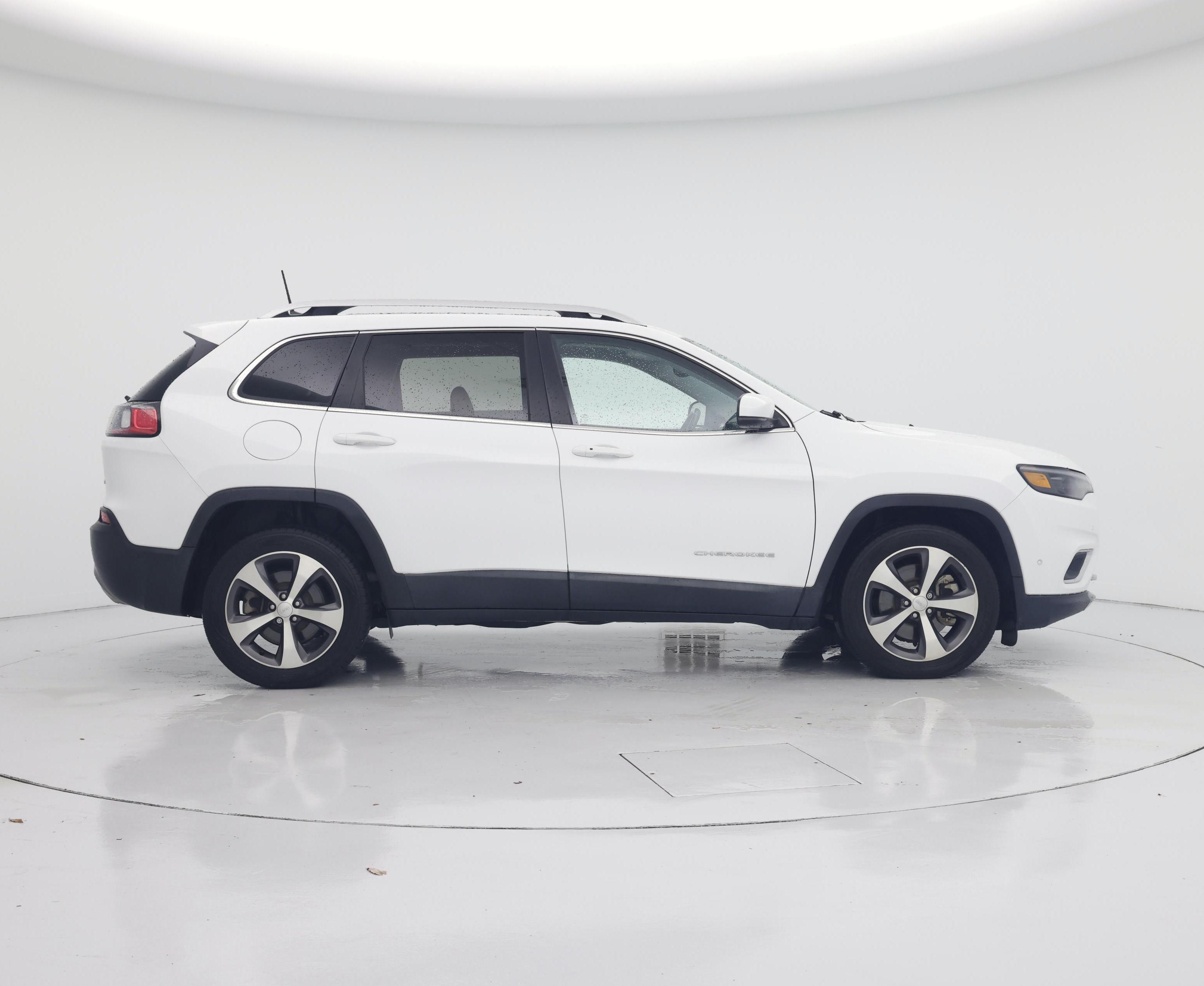 Thumbnail: 2021 Jeep Cherokee - 7