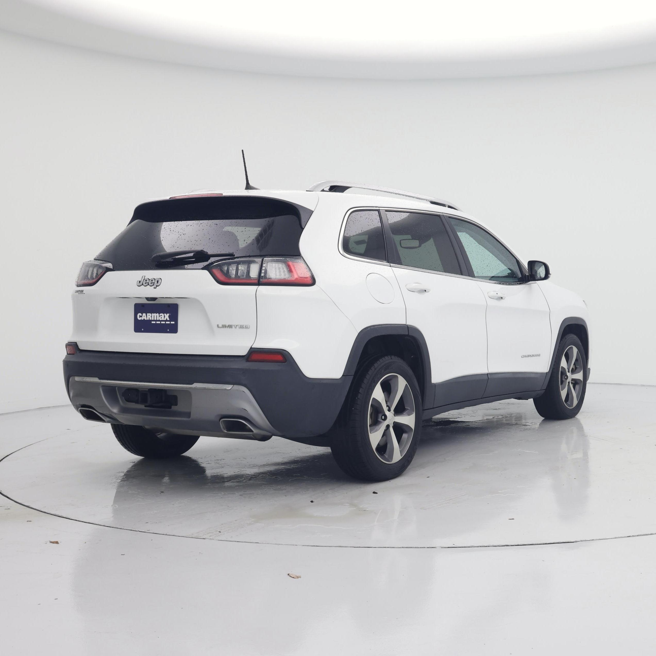 Thumbnail: 2021 Jeep Cherokee - 8