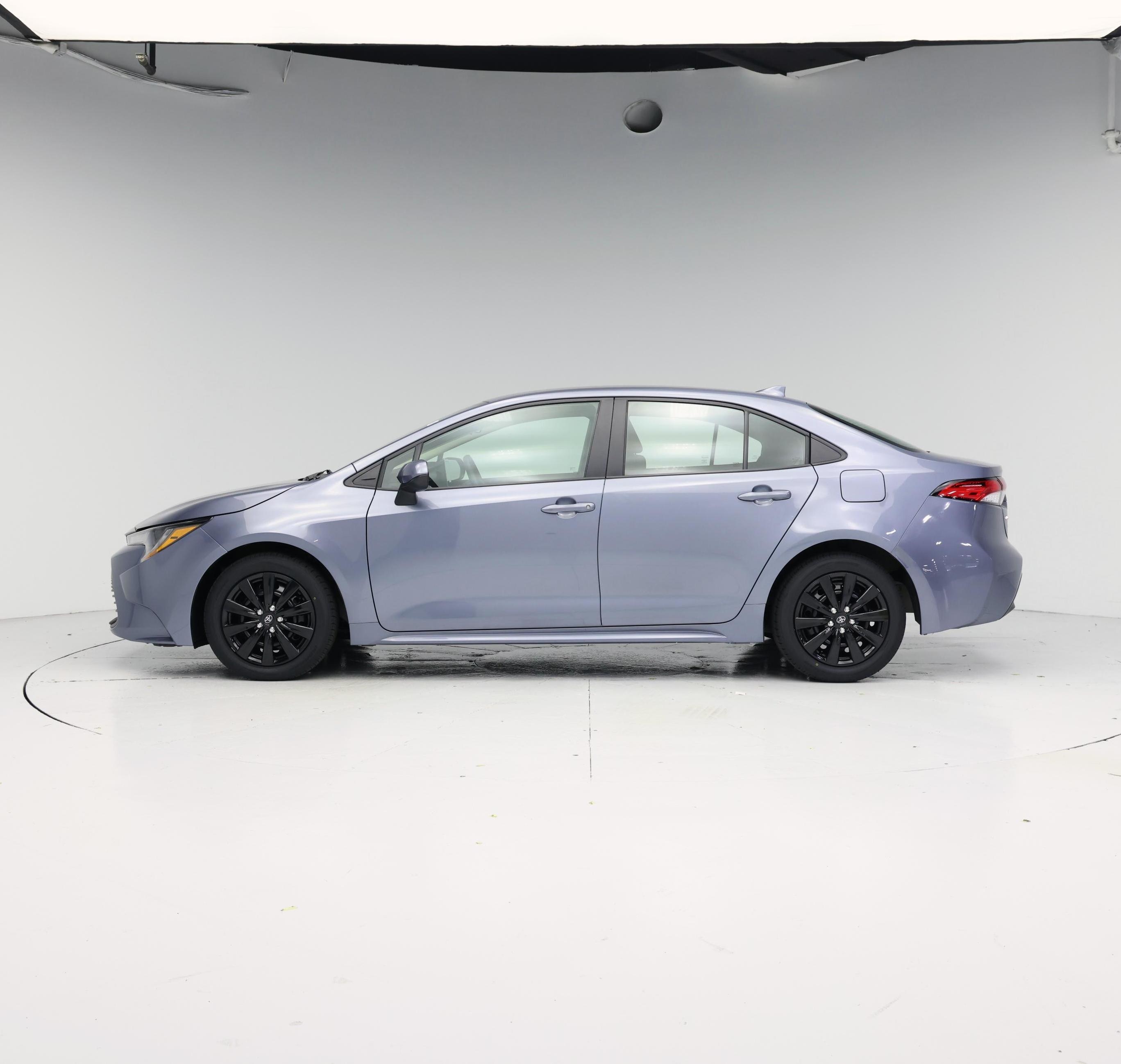 Thumbnail: 2024 Toyota Corolla - 3