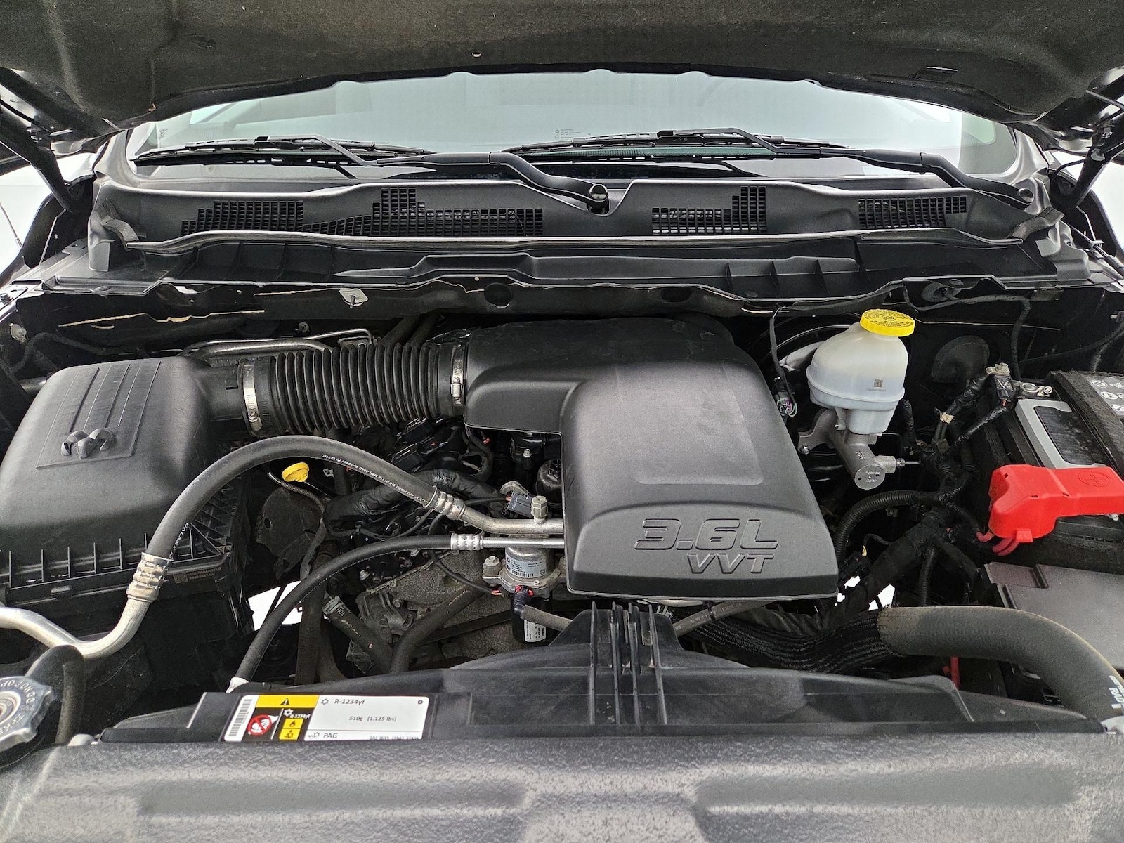 2024 RAM Ram 1500 Classic SLT - Photo 21