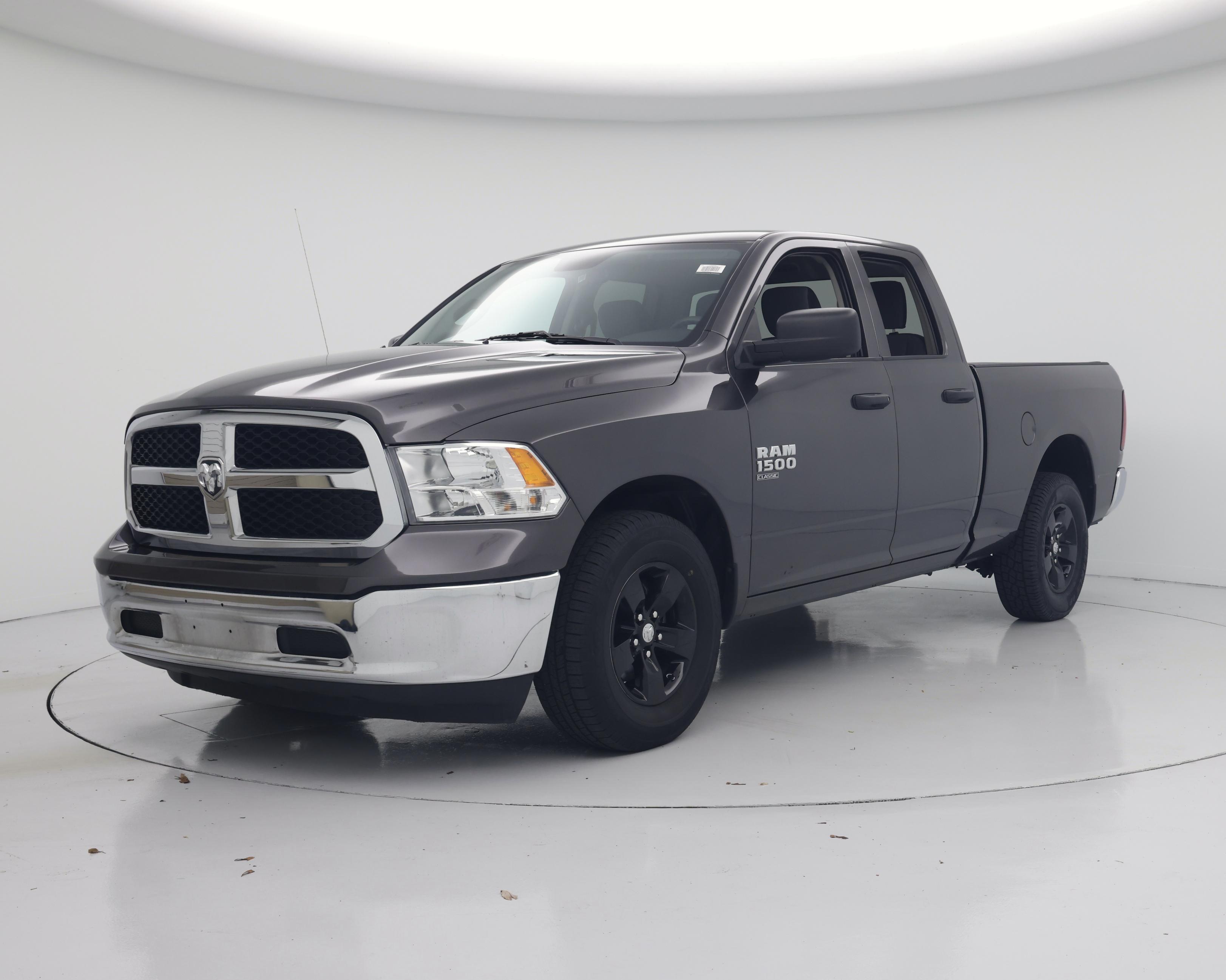 Thumbnail: 2024 RAM 1500 Classic - 4