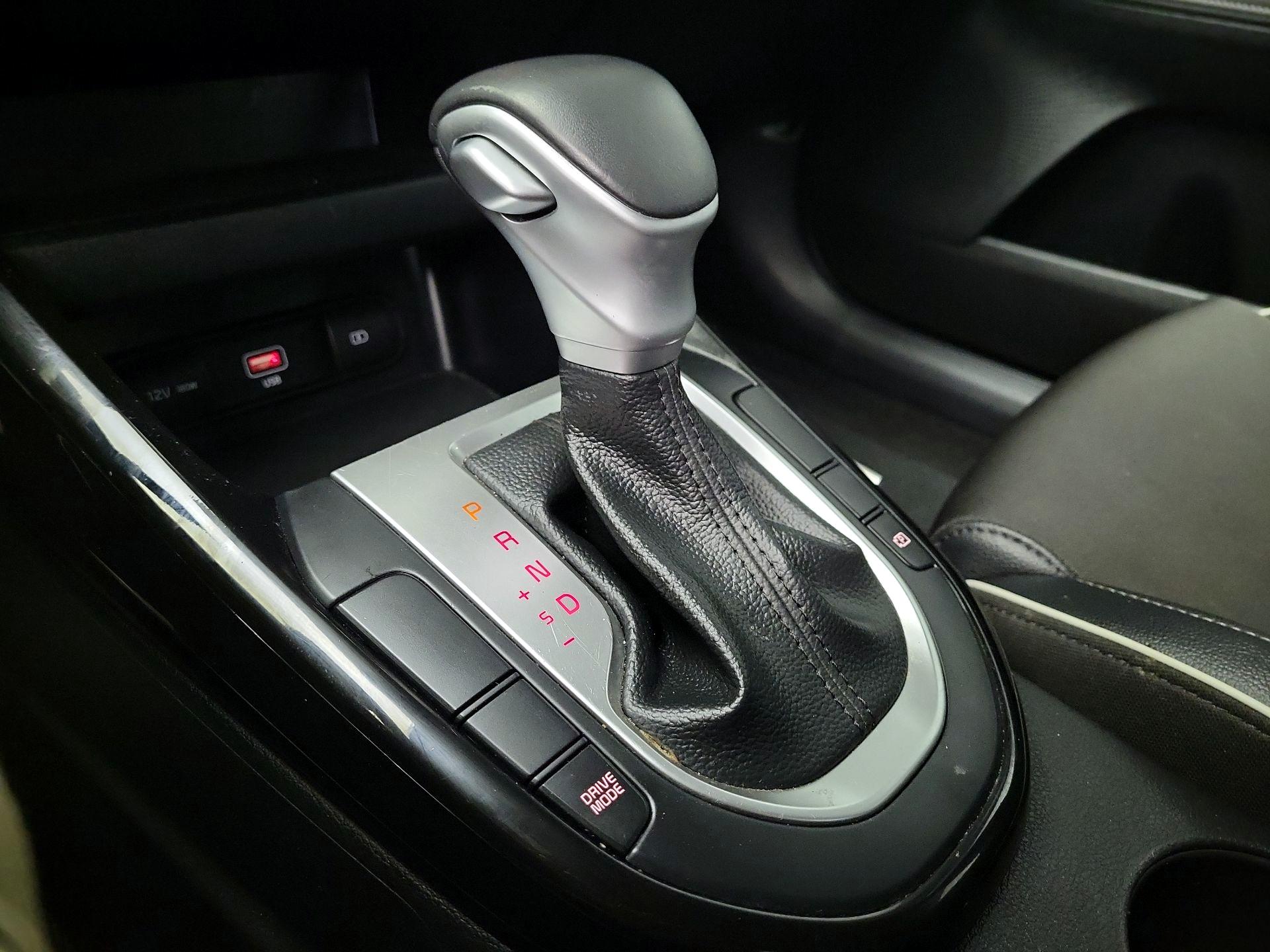 Thumbnail: 2023 Kia Forte - 17