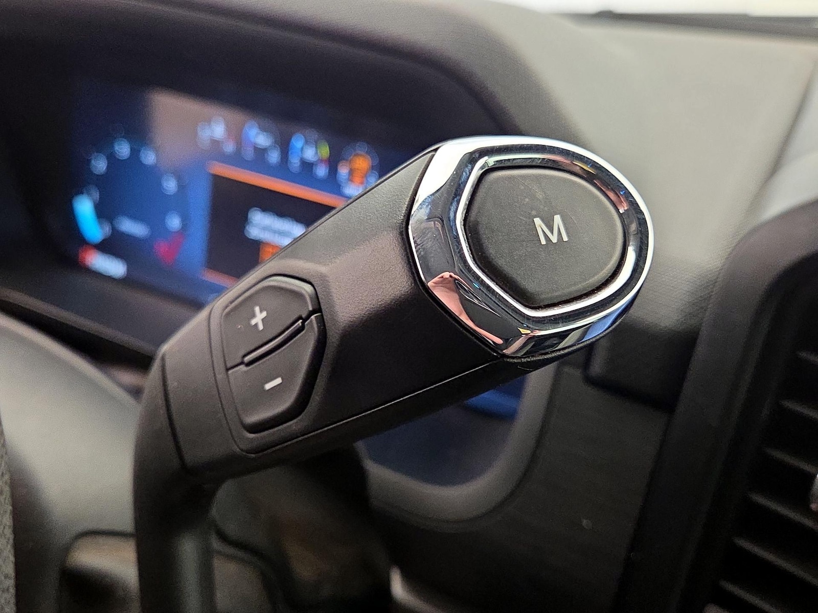 2024 Ford F-150 XL - Photo 19