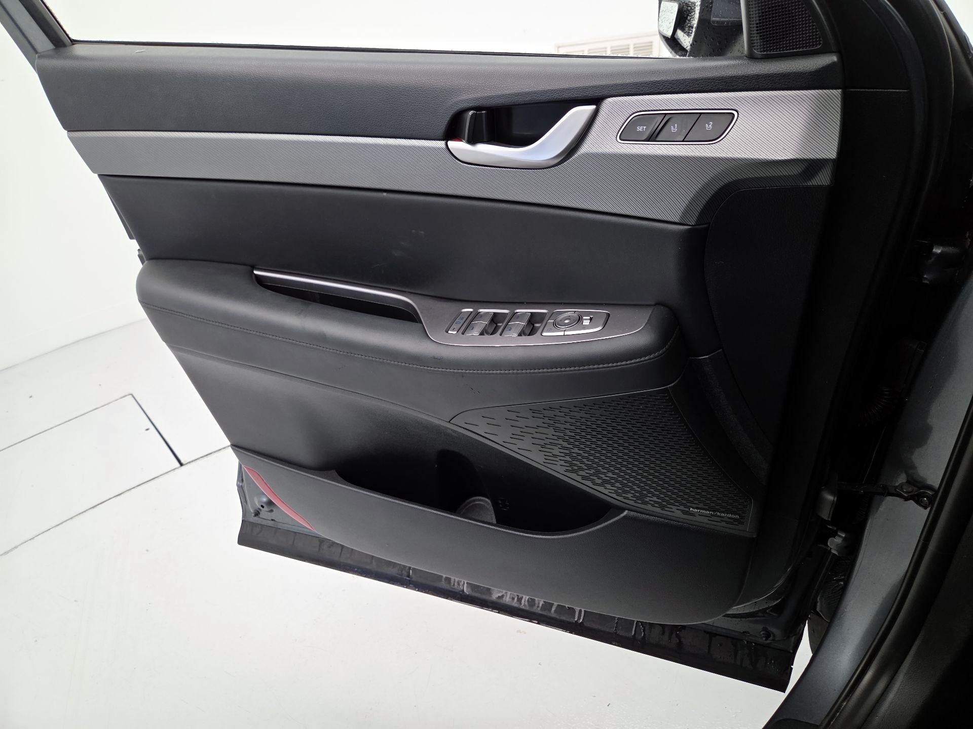Thumbnail: 2023 Hyundai Palisade - 12