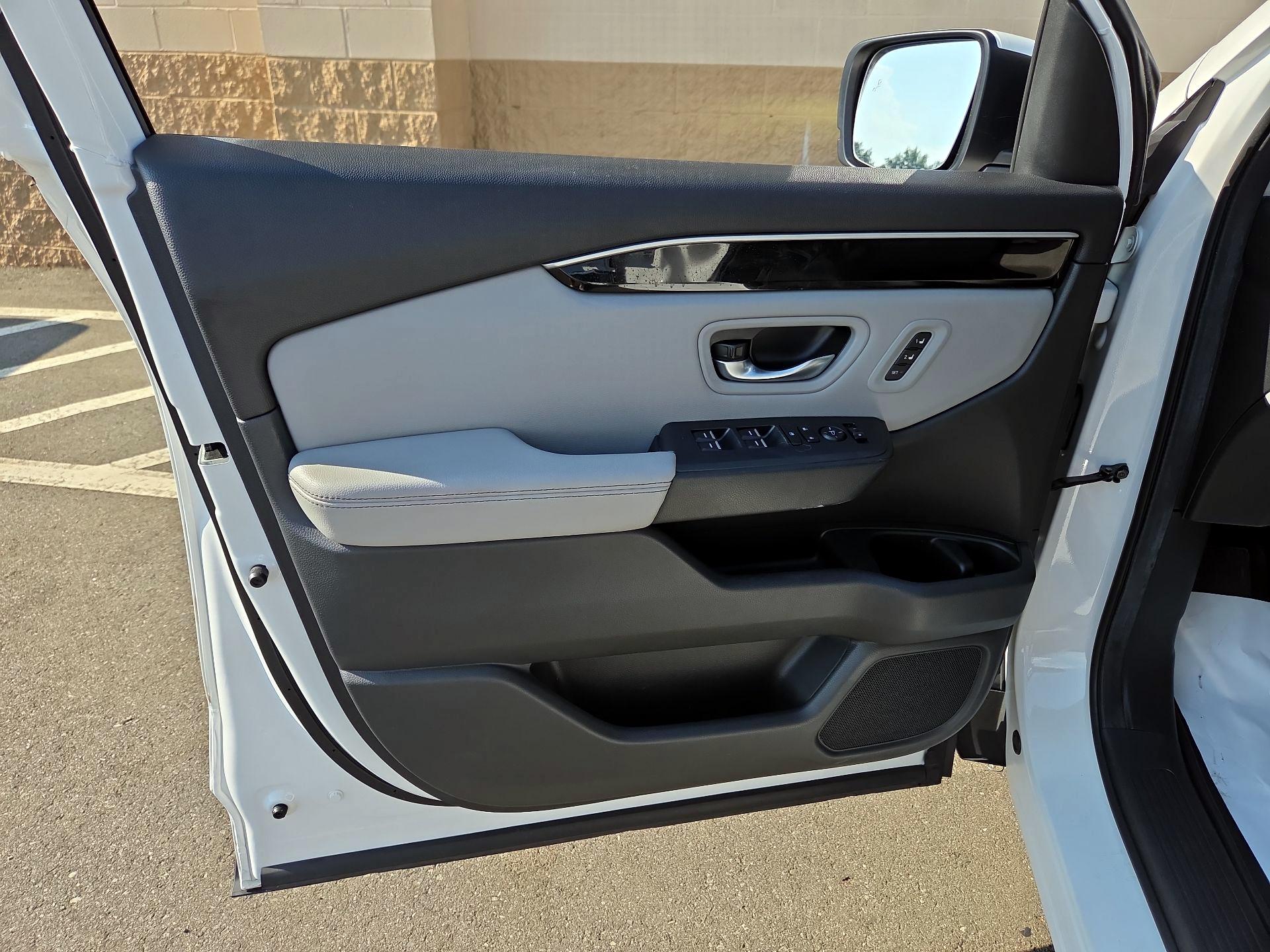 Thumbnail: 2024 Honda Pilot - 12