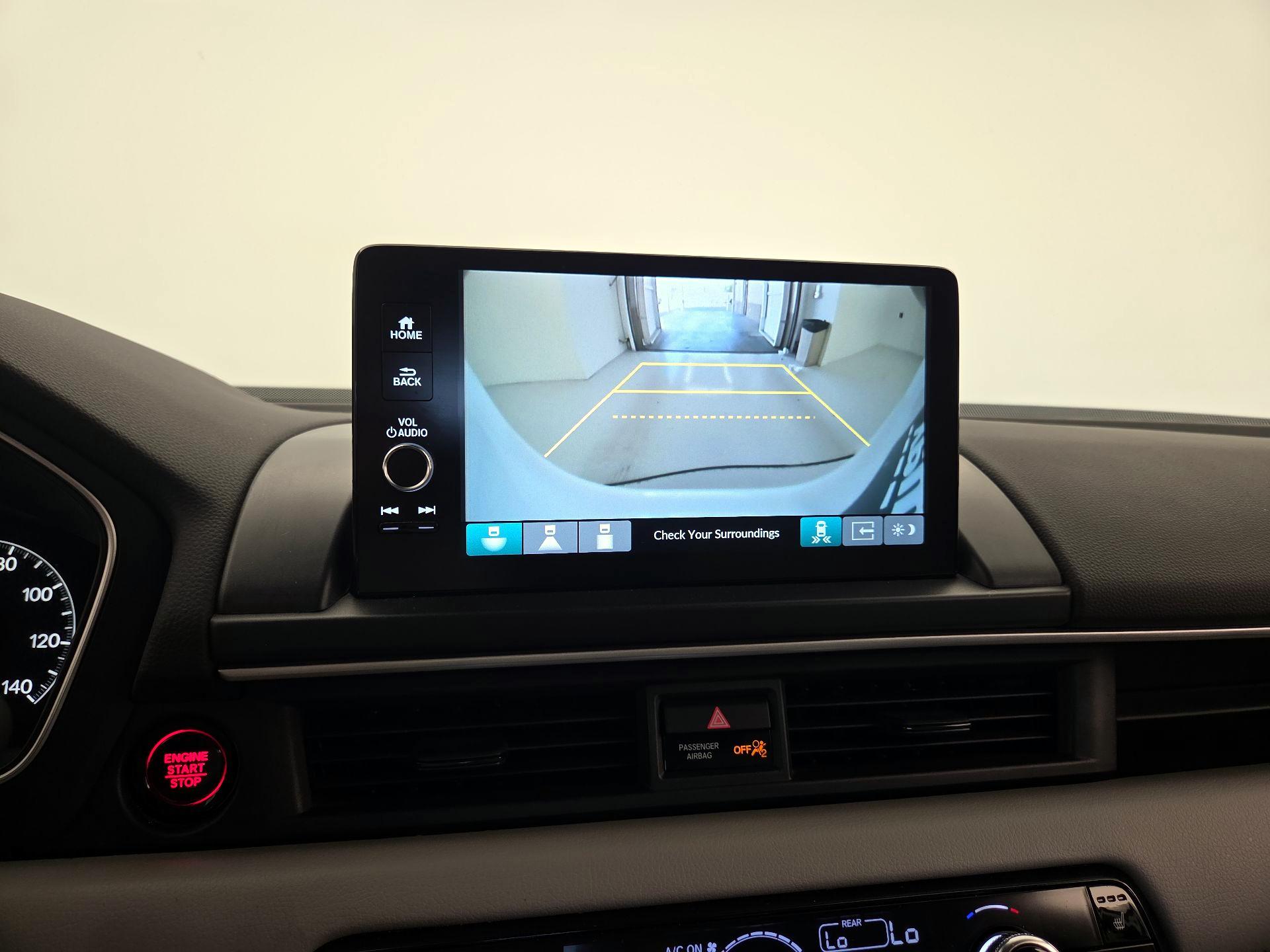 Thumbnail: 2024 Honda Pilot - 14