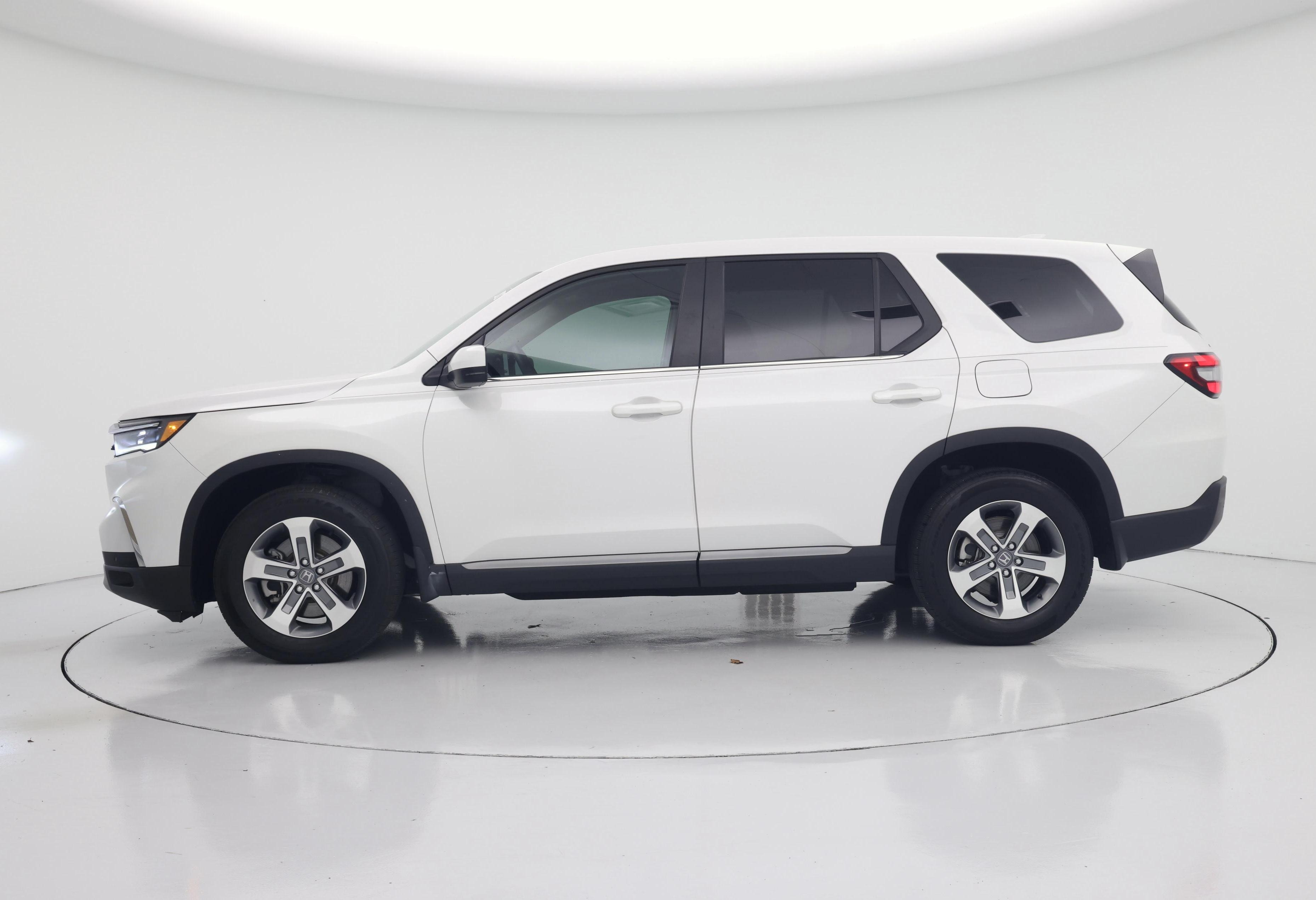 Thumbnail: 2024 Honda Pilot - 3
