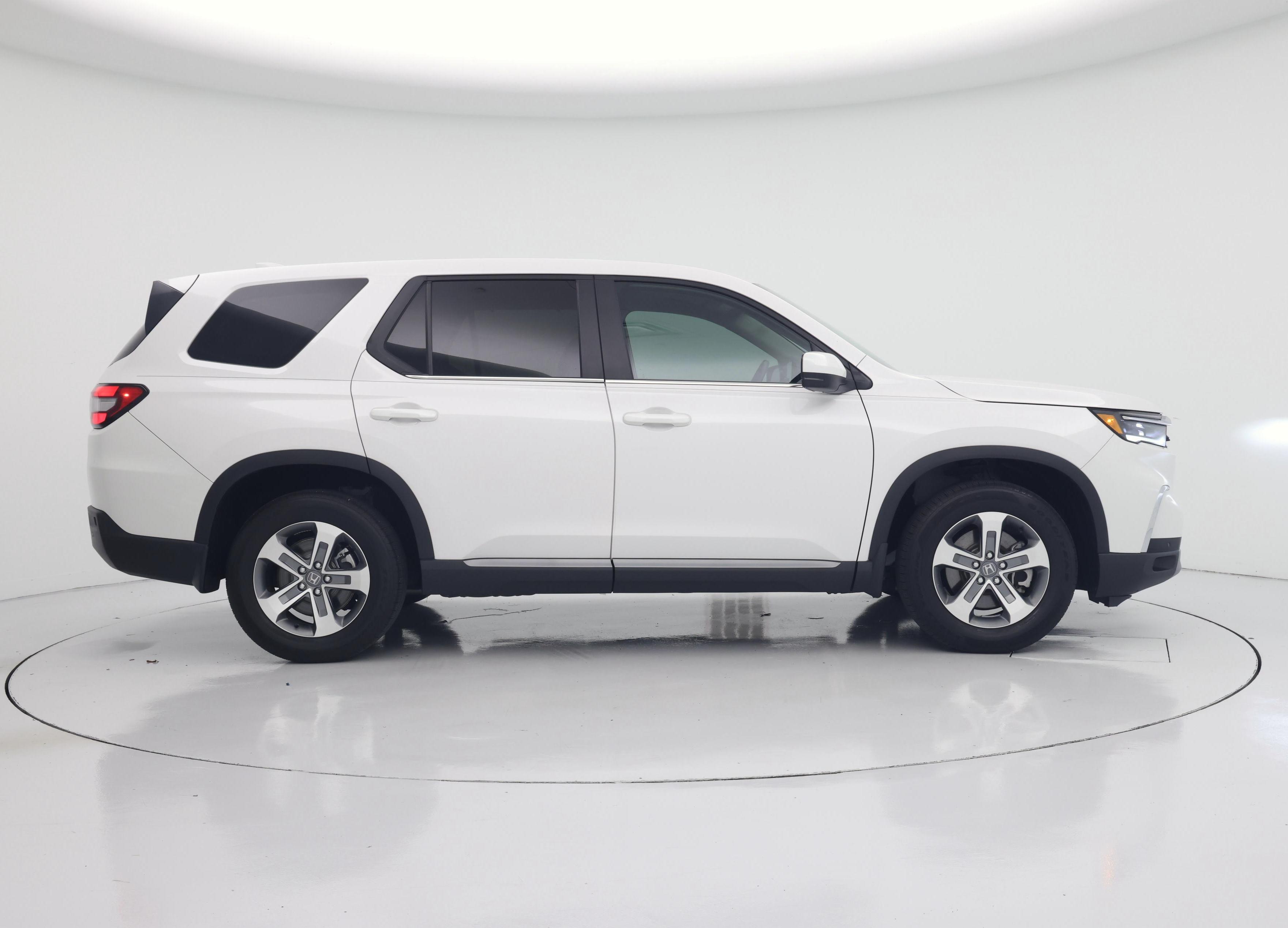 Thumbnail: 2024 Honda Pilot - 7