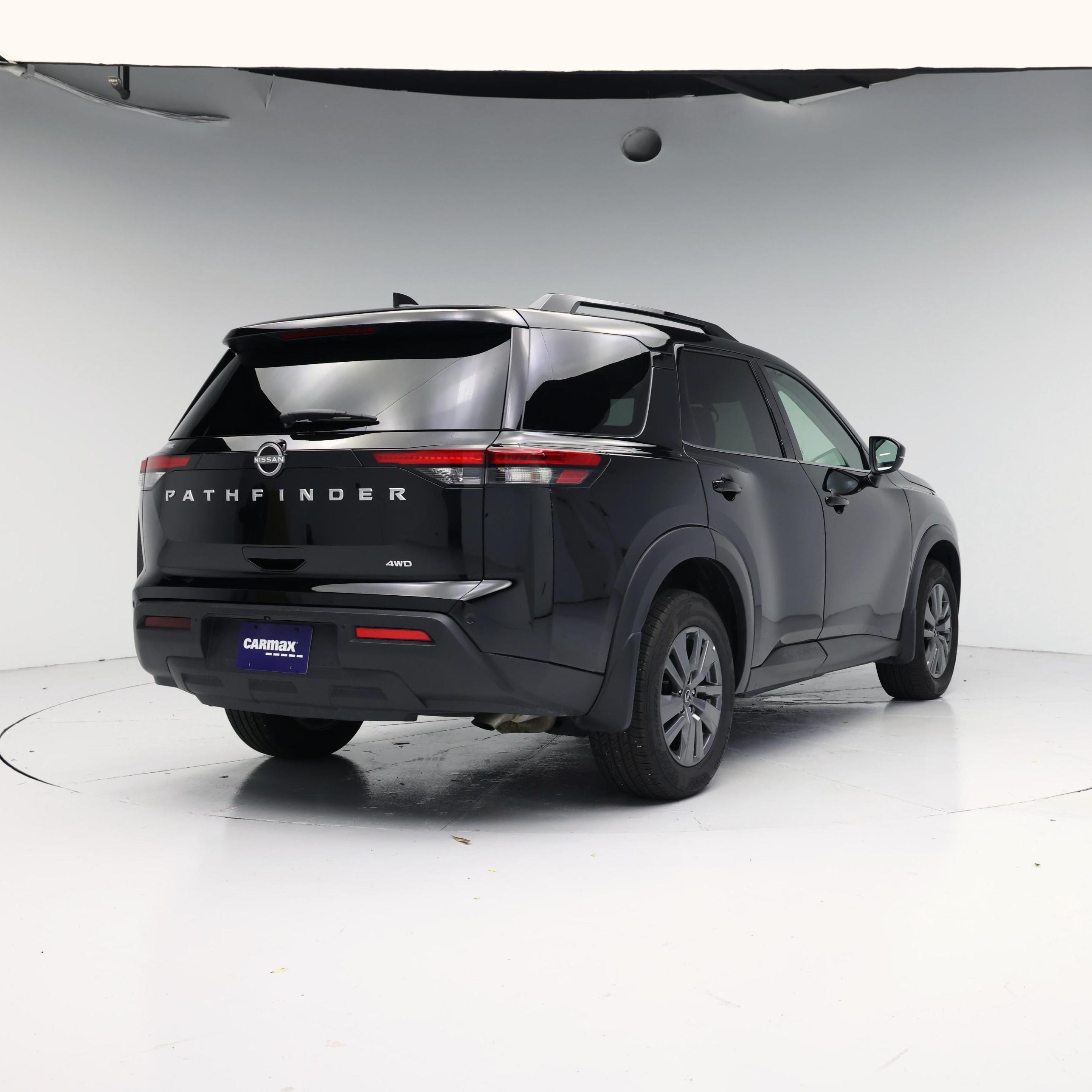 Thumbnail: 2025 Nissan Pathfinder - 8