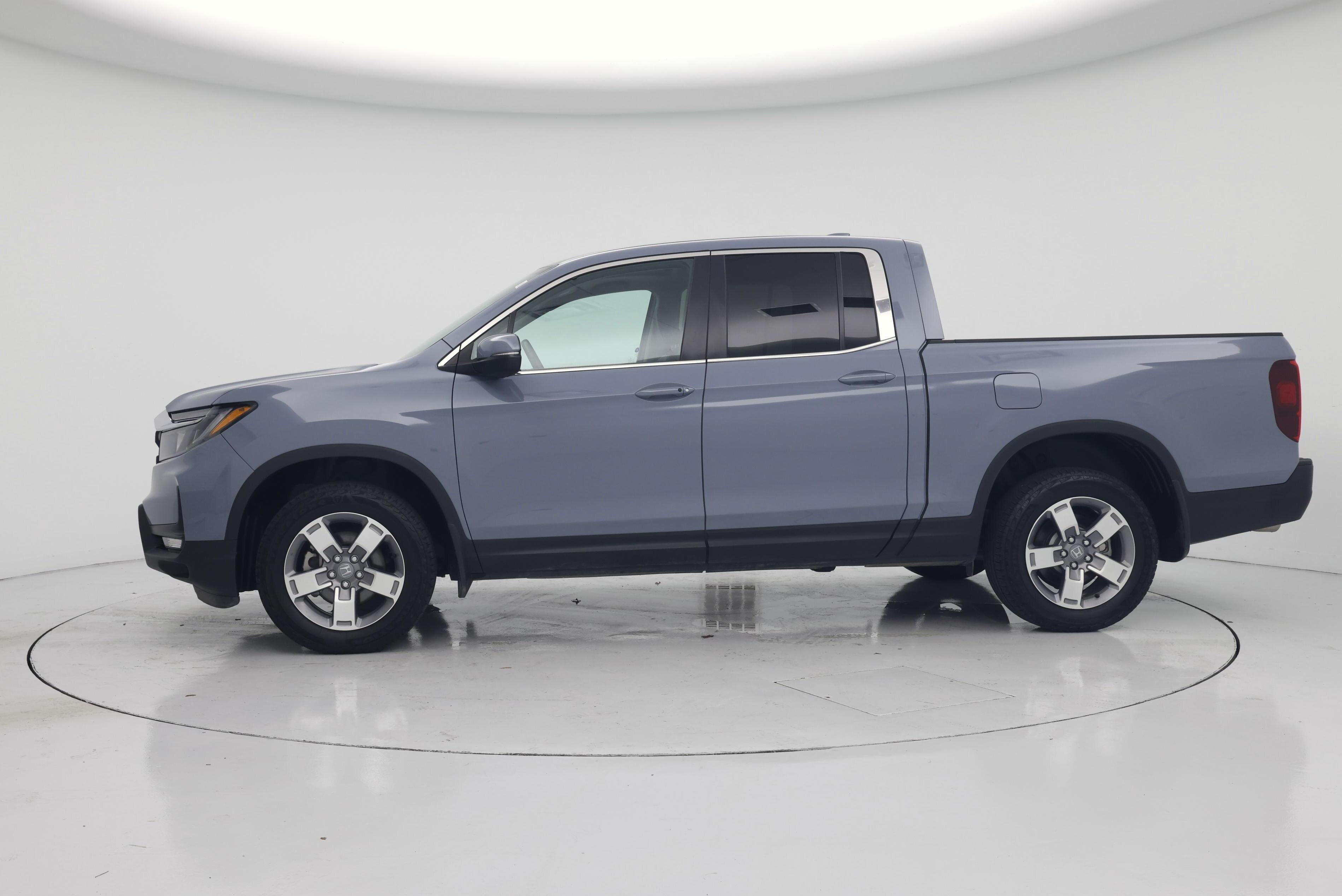 Thumbnail: 2025 Honda Ridgeline - 3